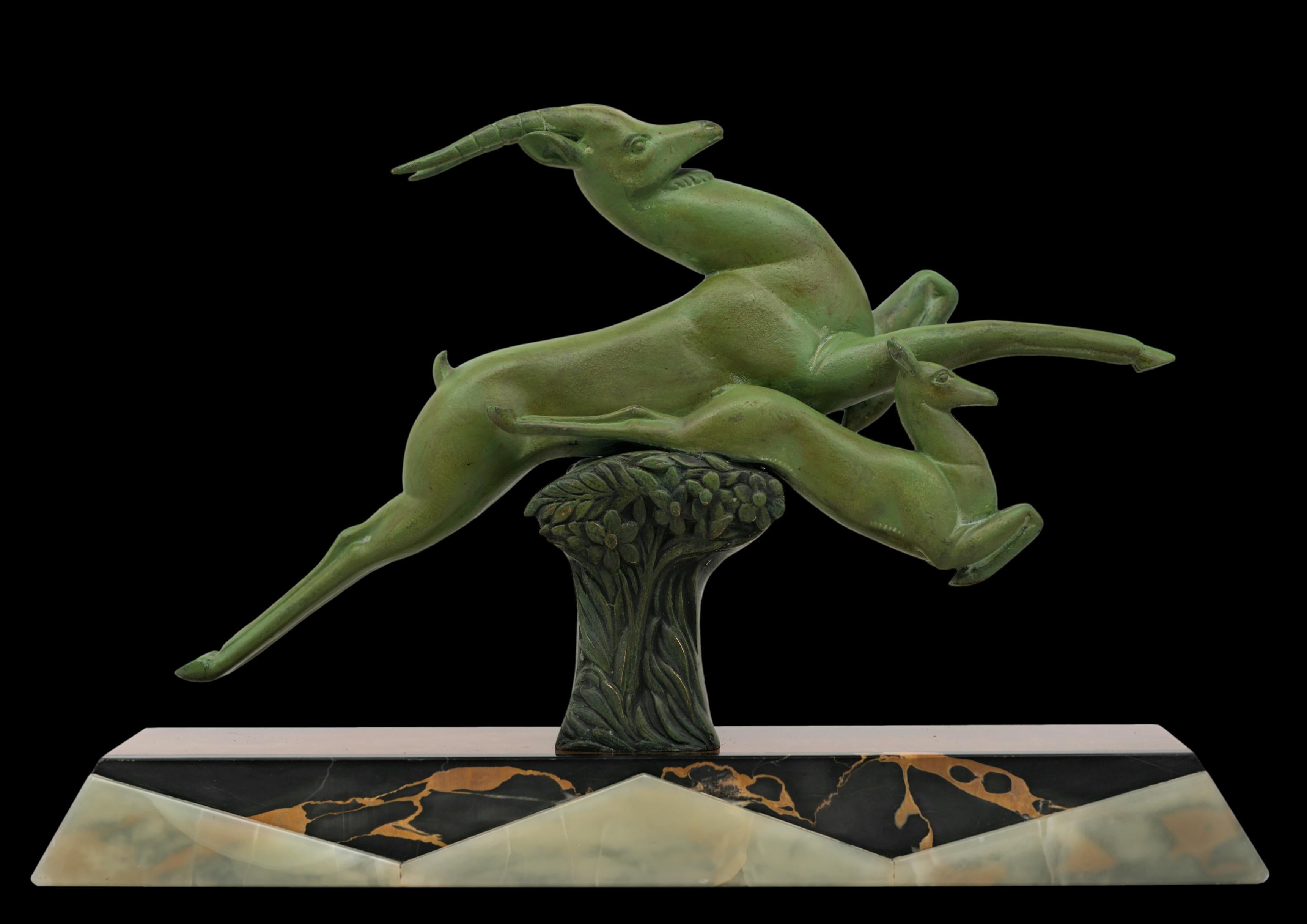 French Art Deco bronze sculpture by T.RIOLO, France, ca.1925. Gazelles. Bronze, marble & onyx. Width : 18.9