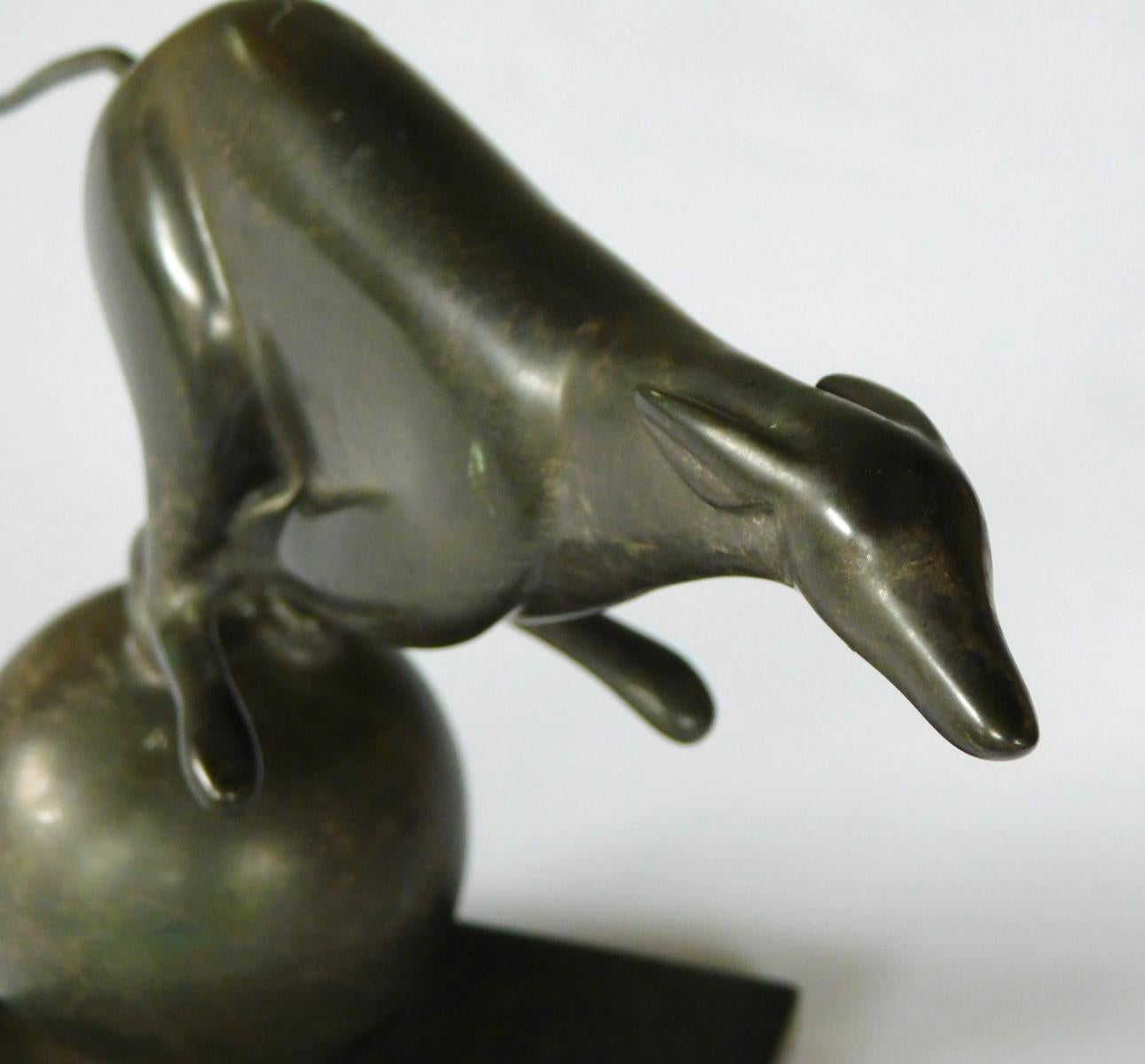 French Art Deco Bronze Greyhound Sculpture In Good Condition In San Francisco, CA