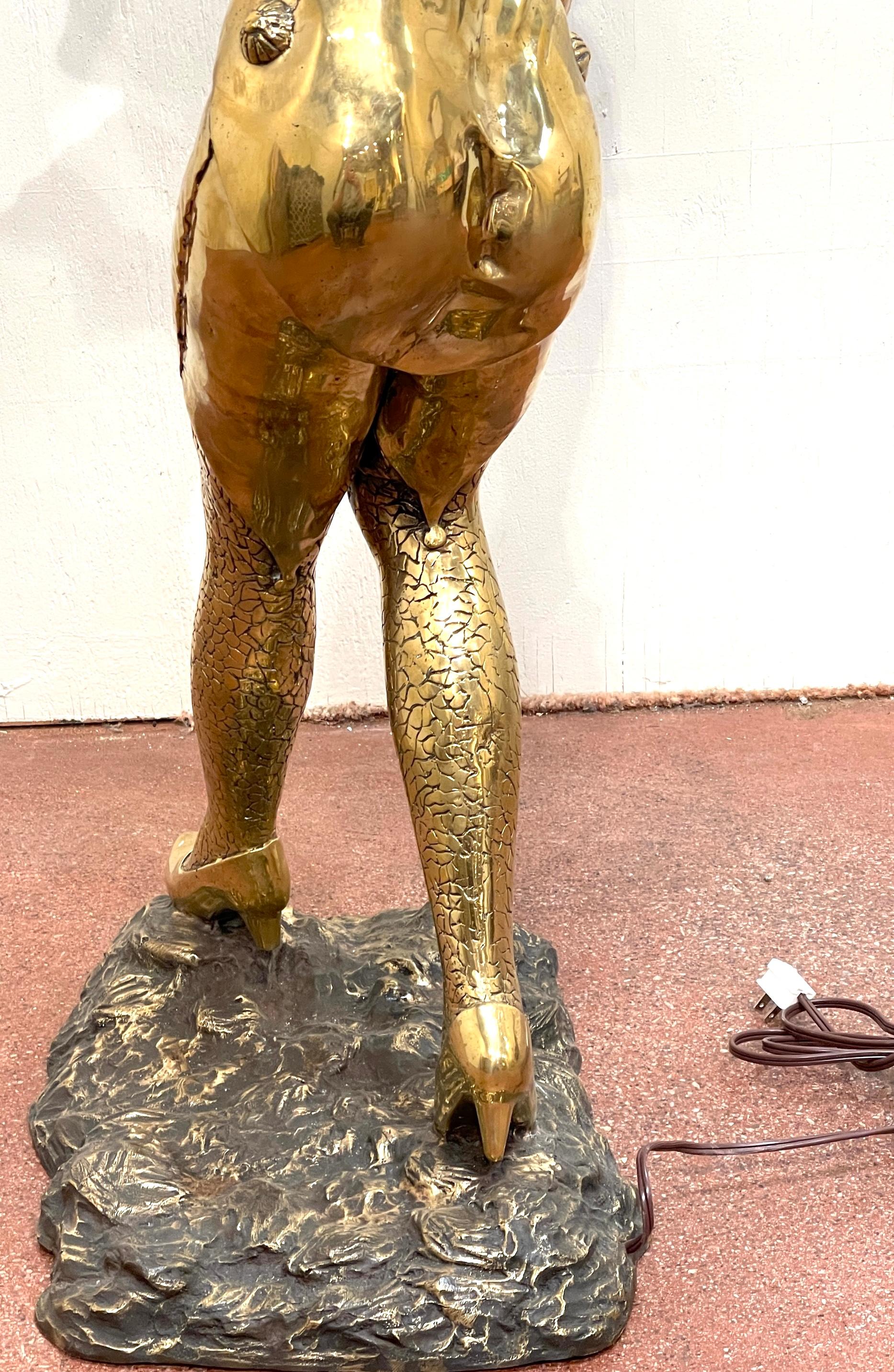 Französische Art-déco-Skulptur aus Bronze, Moulin Rouge/Flapper, Balancing Lighted Balls, Skulptur, Französisch im Zustand „Gut“ im Angebot in West Palm Beach, FL