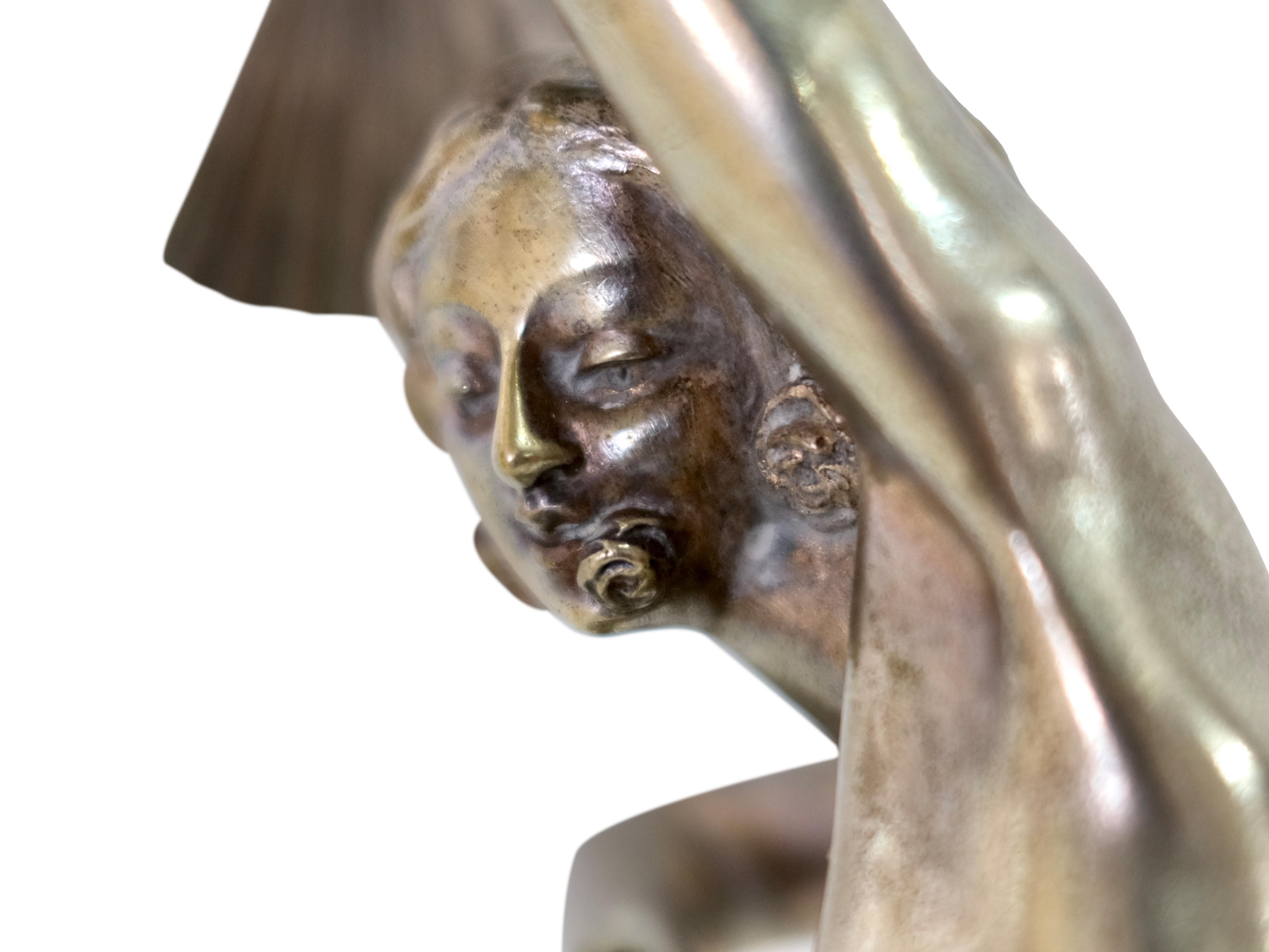 French Art Deco Bronze Sculpture Dancer with Hat and Fan by Marcel Bouraine In Good Condition In Ulm, DE