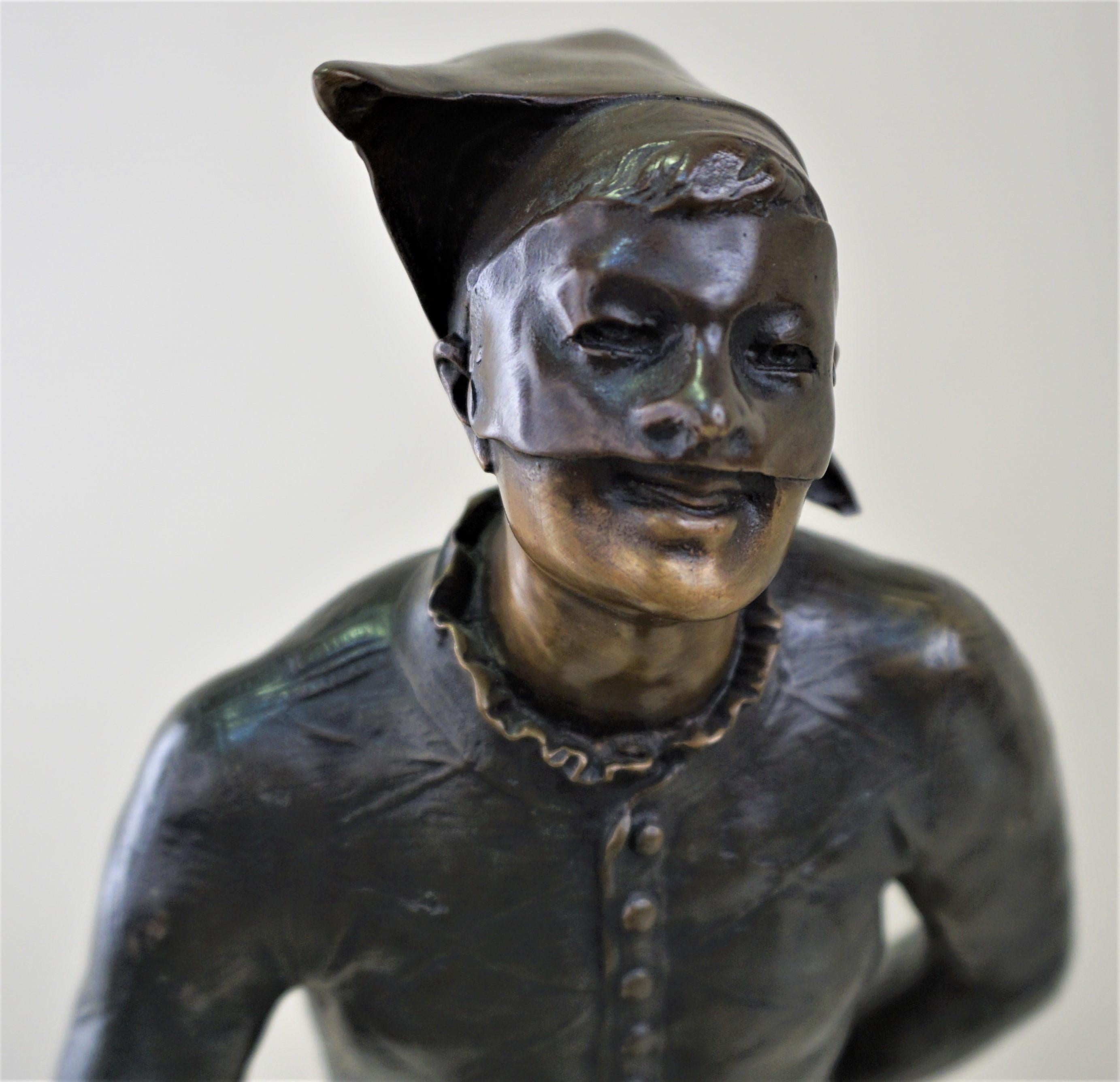 Sculpture française Art Déco en bronze d'un arlequin en vente 2