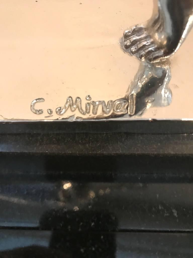 Scultura in bronzo Art Deco francese su base di marmo nero firmata da C Mirval in vendita 8