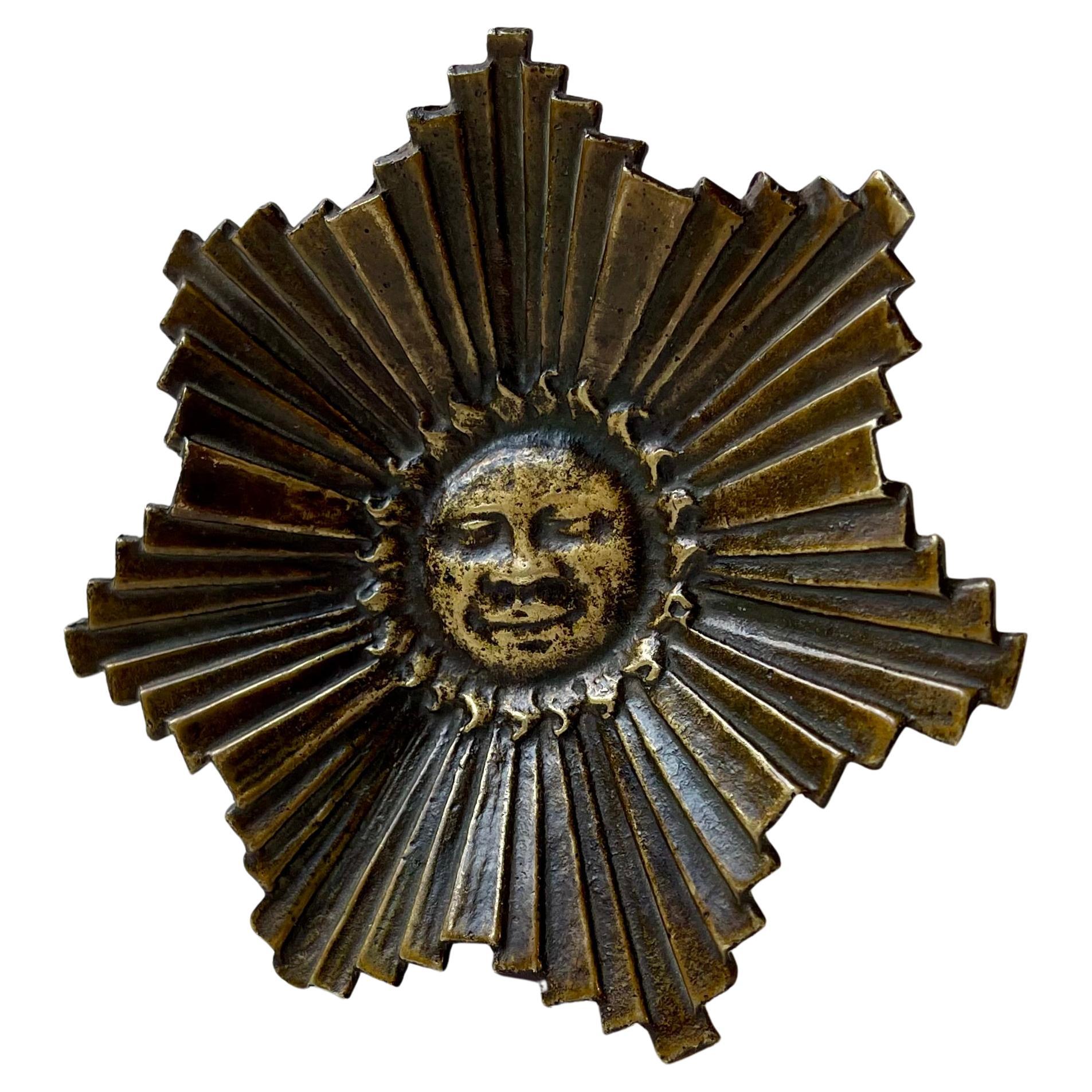 French Art Deco Bronze Sunburst Ashtray or Dish, 1930s