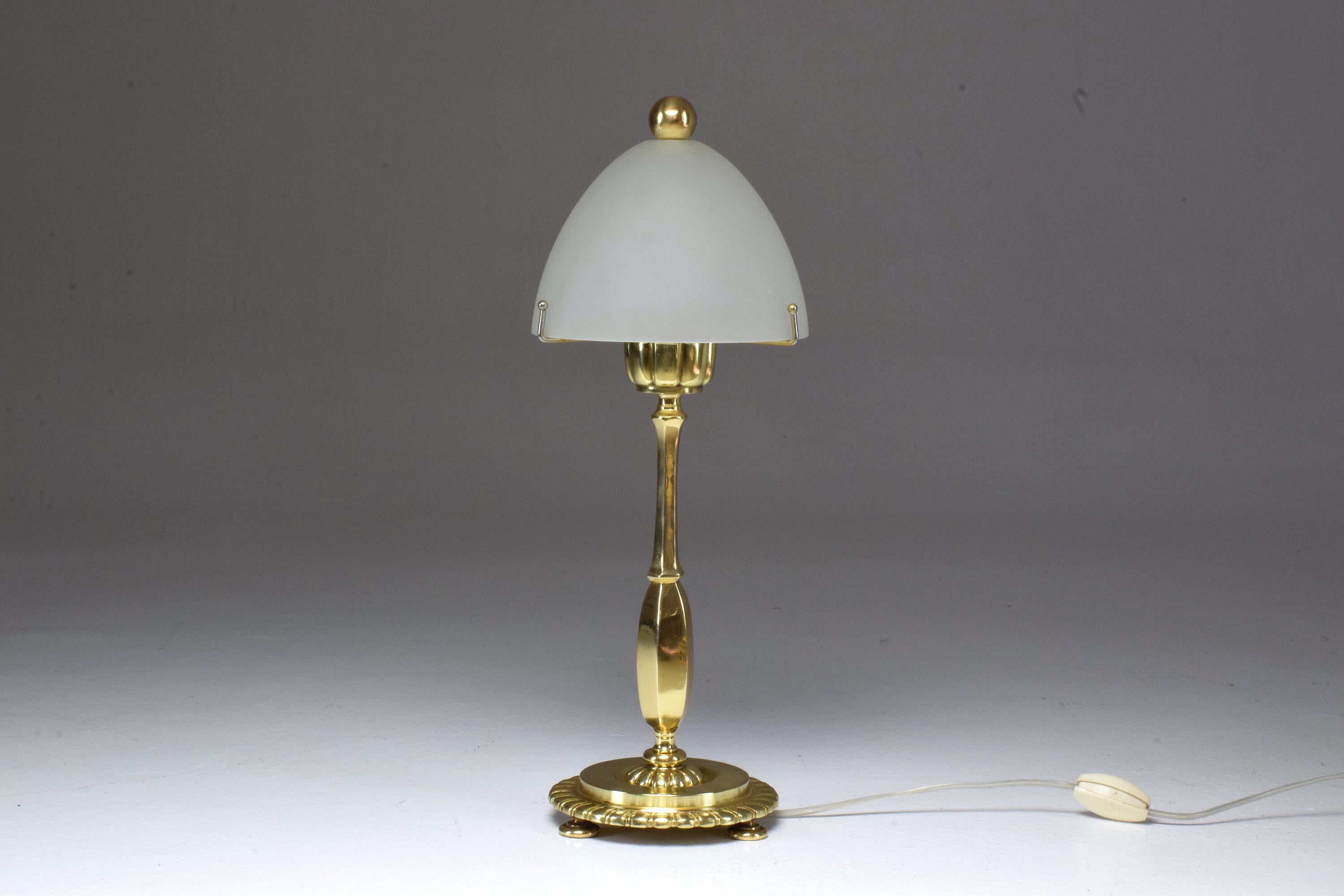 1930s table lamp