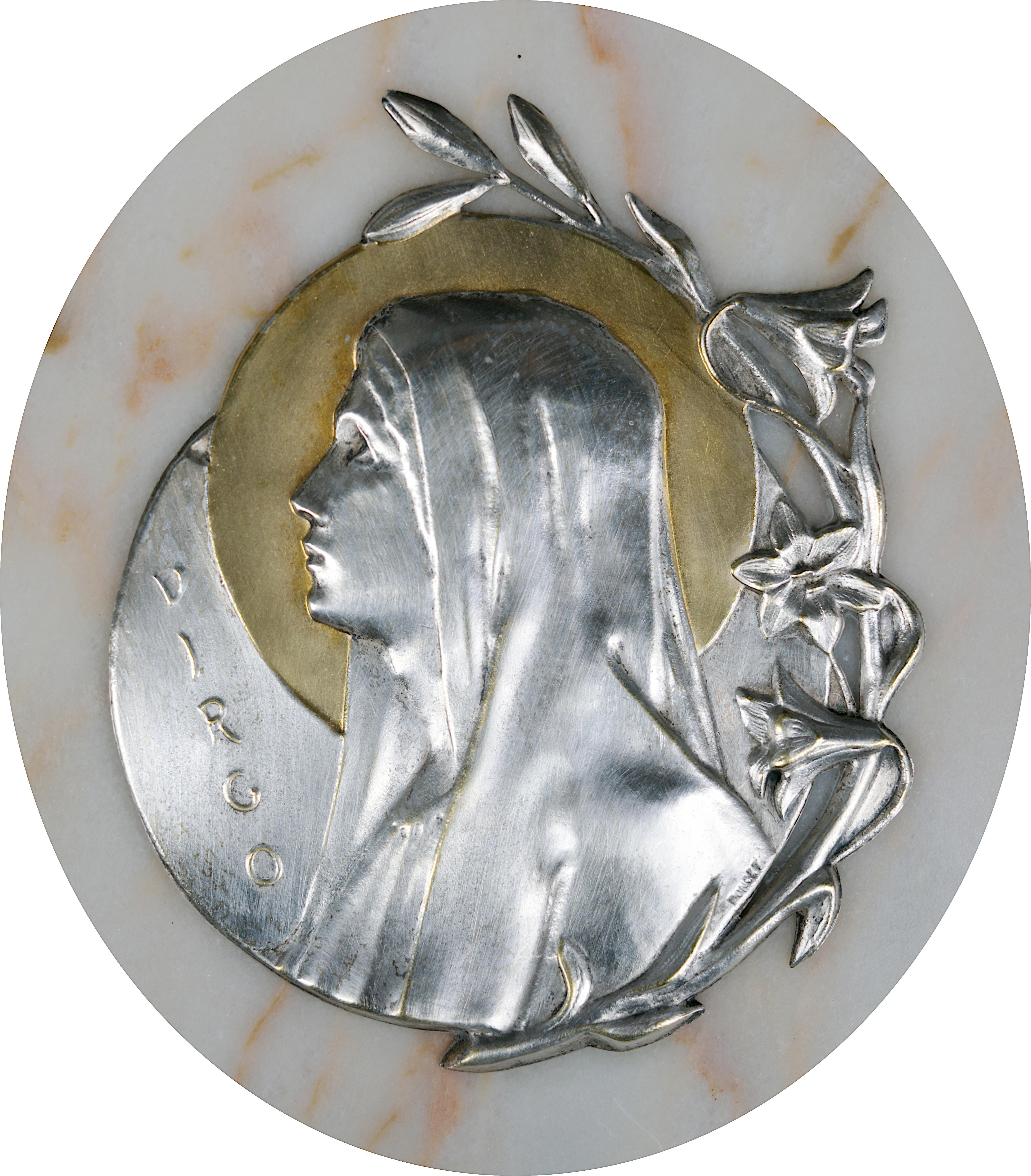 Vierge en bronze Art Déco française Fontaine à eau bénite par PONCET 1920 en vente 1