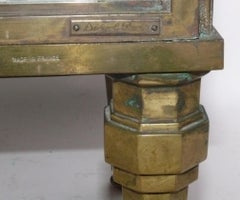 Vitrina de Bronce Art Decó Francesa de Siegel Paris circa 1920s Modern Moderne