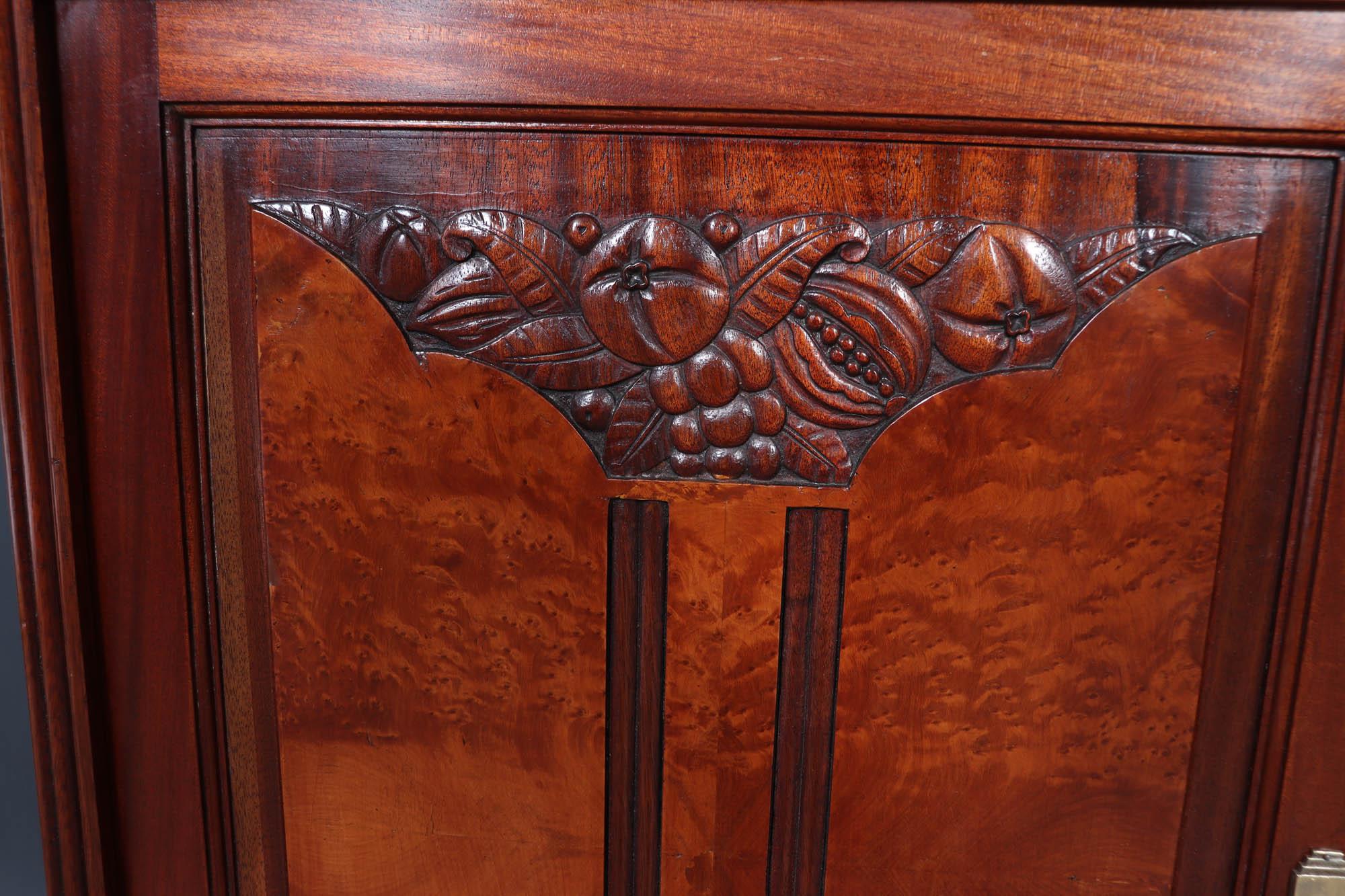 French Art Deco Buffet Sideboard For Sale 6