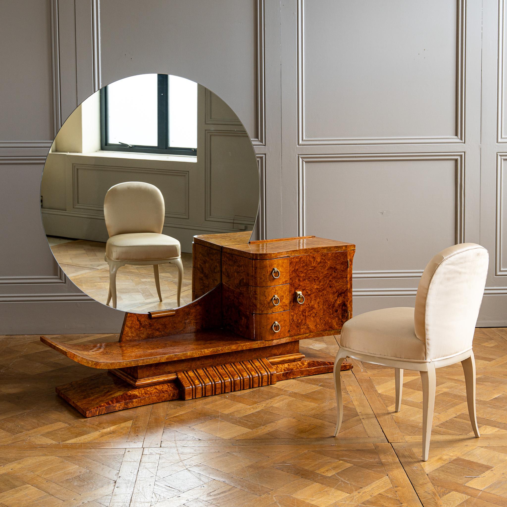 Mid-20th Century French Art Deco Burr Elm Sculptural Asymmetrical Dressing Table C.1930 For Sale
