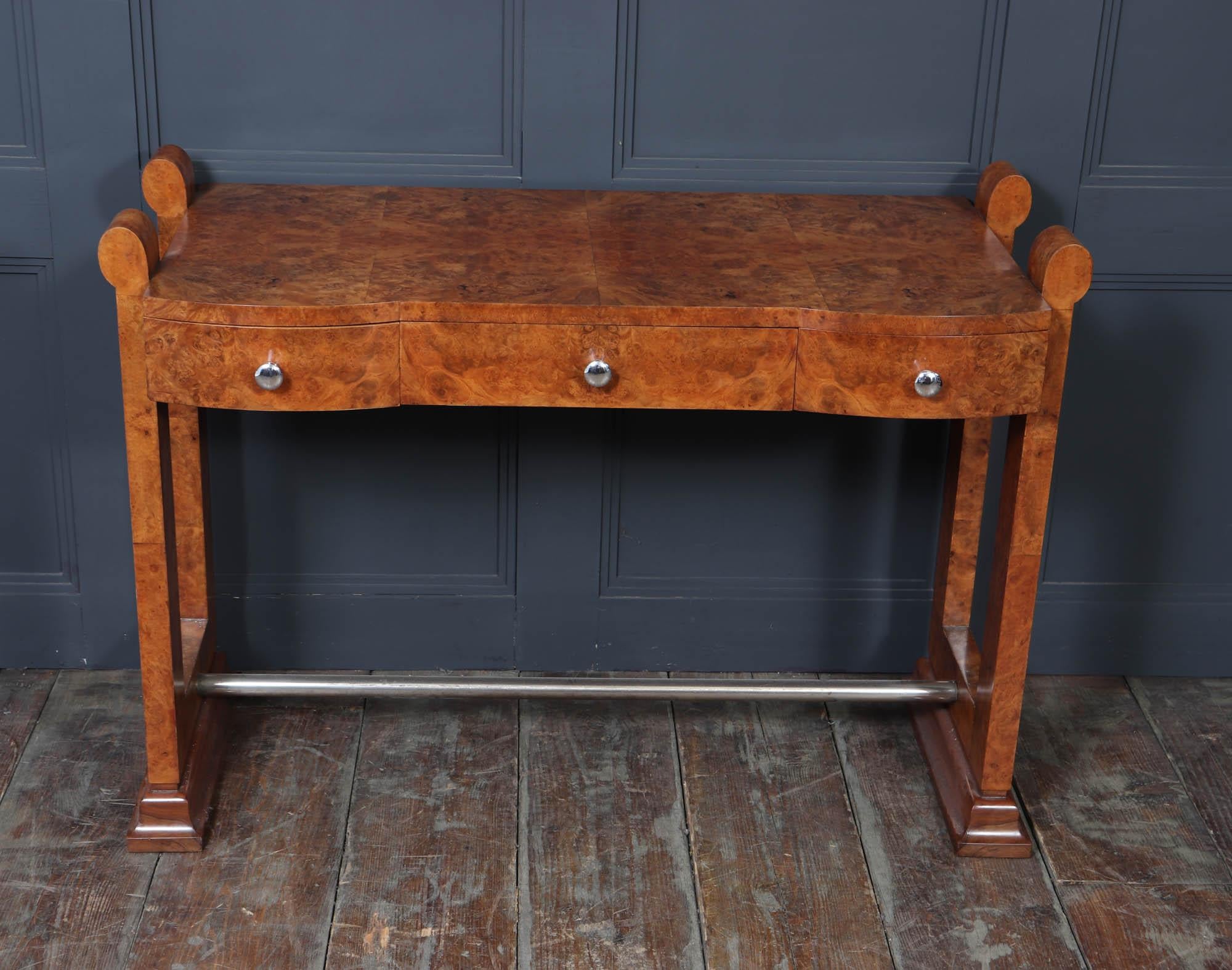 French Art Deco Burr Maple Console Table, c.1930s In Excellent Condition For Sale In Paddock Wood Tonbridge, GB