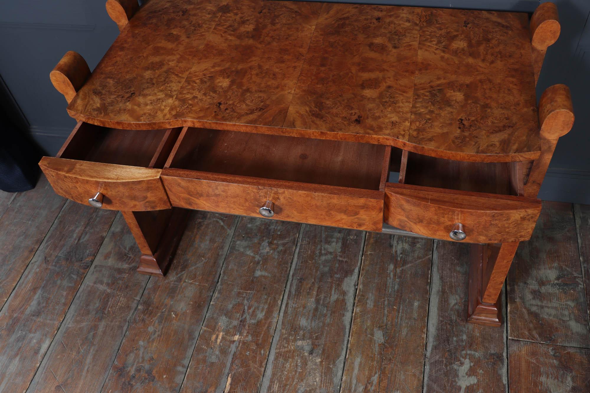 French Art Deco Burr Maple Console Table, c.1930s For Sale 3