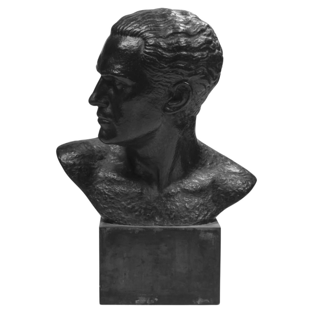 Buste français Art déco de Jean Mermoz, aviateur, moulé en bronze par Lucien Gibert