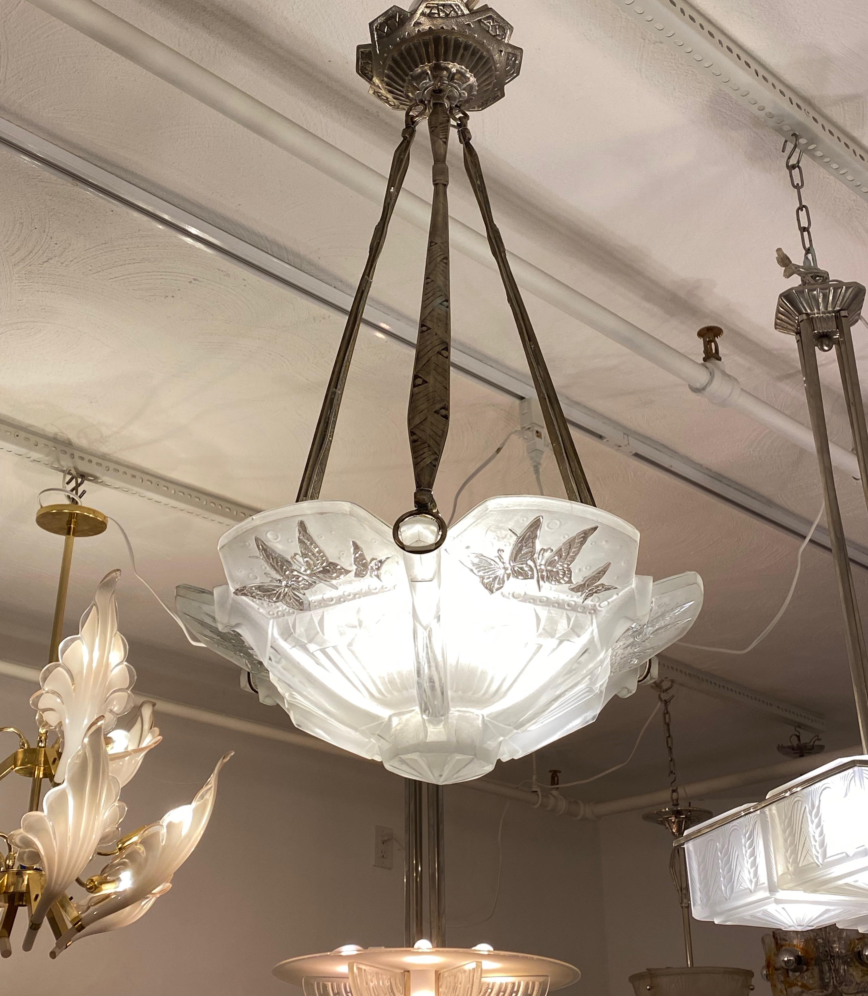 French Art Deco Butterfly Chandelier Signed by Muller Freres Luneville In Good Condition For Sale In North Bergen, NJ