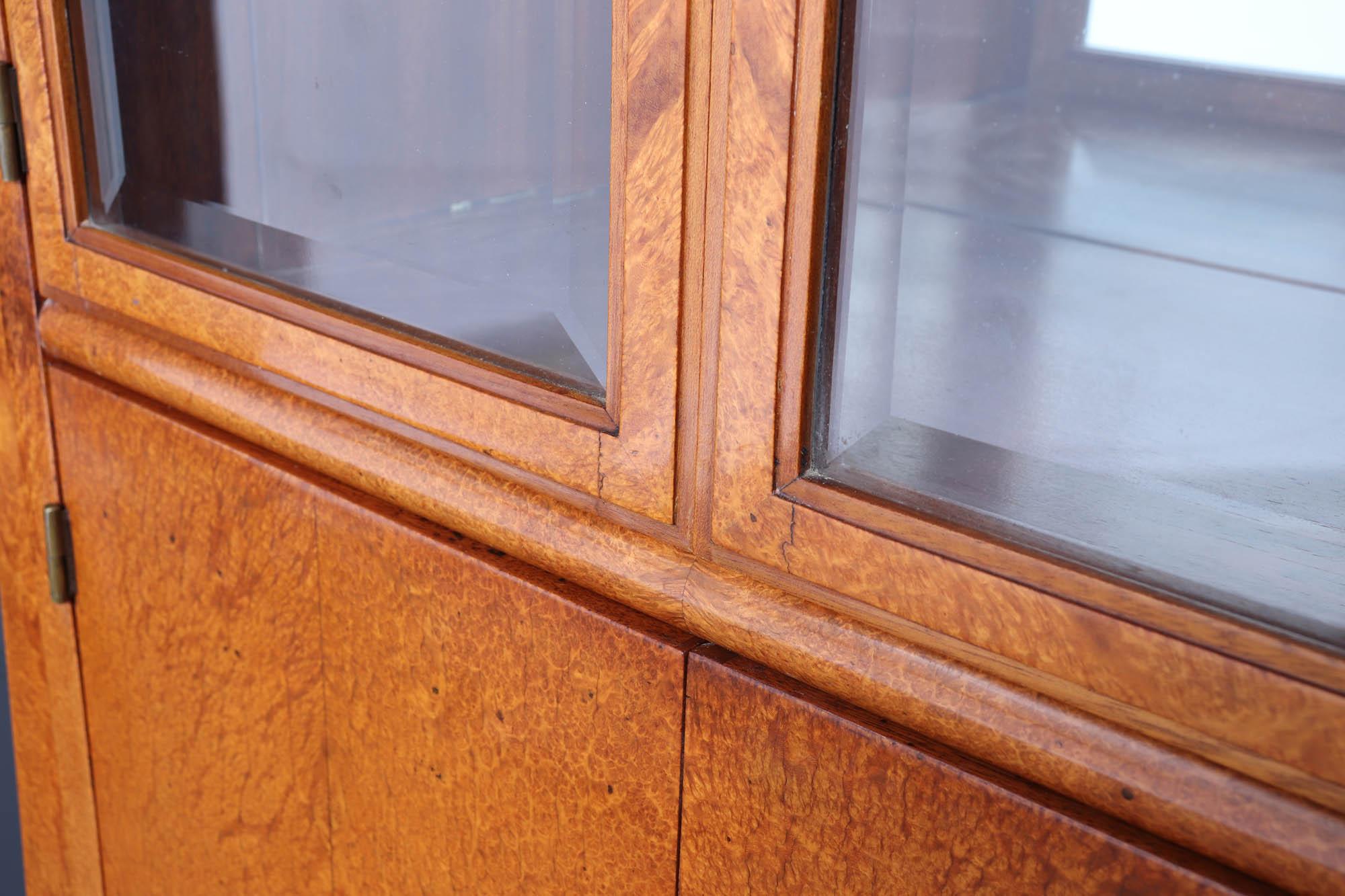 French Art Deco Cabinet in Amboyna by Andre Arbus For Sale 12