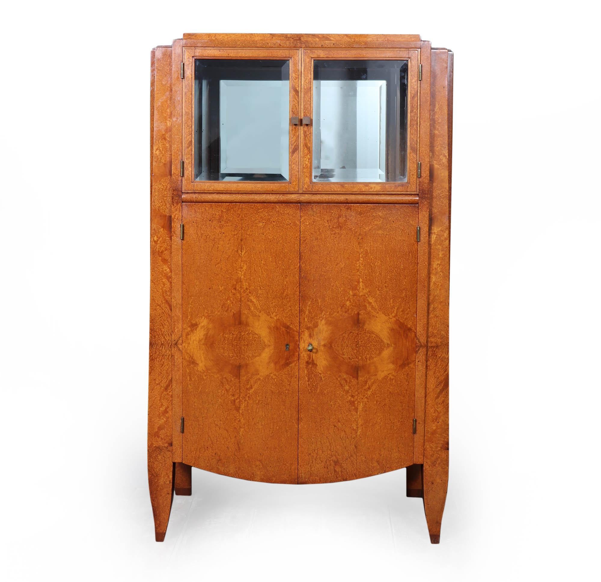 French Art Deco Cabinet in Amboyna by Andre Arbus In Good Condition For Sale In Paddock Wood Tonbridge, GB