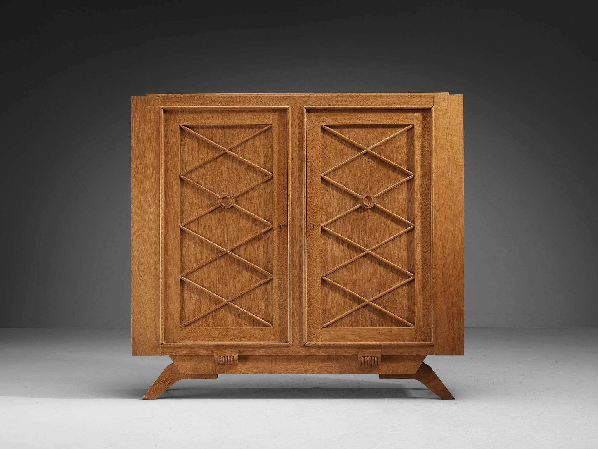 Mid-20th Century French Late Art Deco Cabinet in Oak For Sale