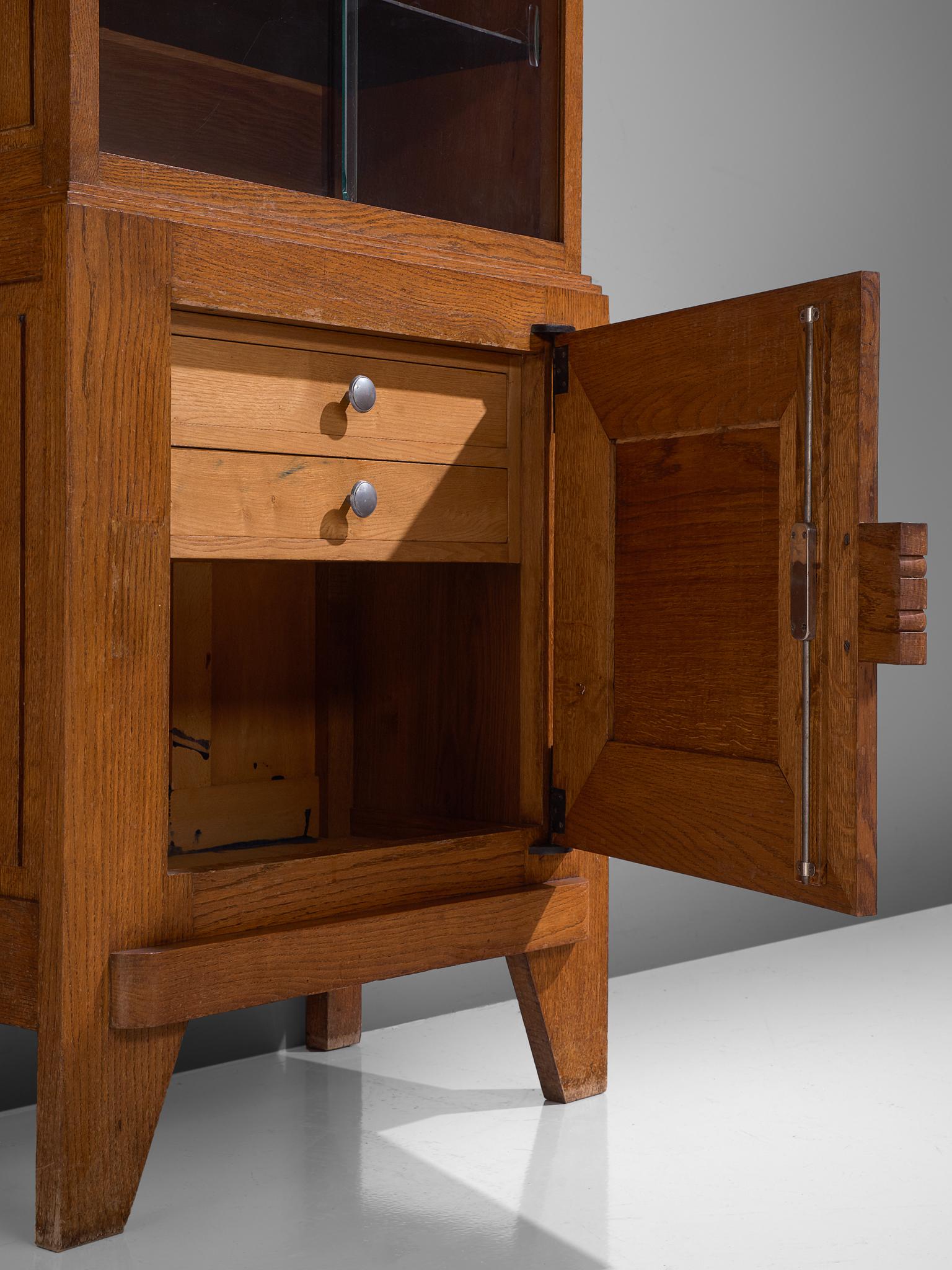 French Art Deco Cabinet in Oak  For Sale 1