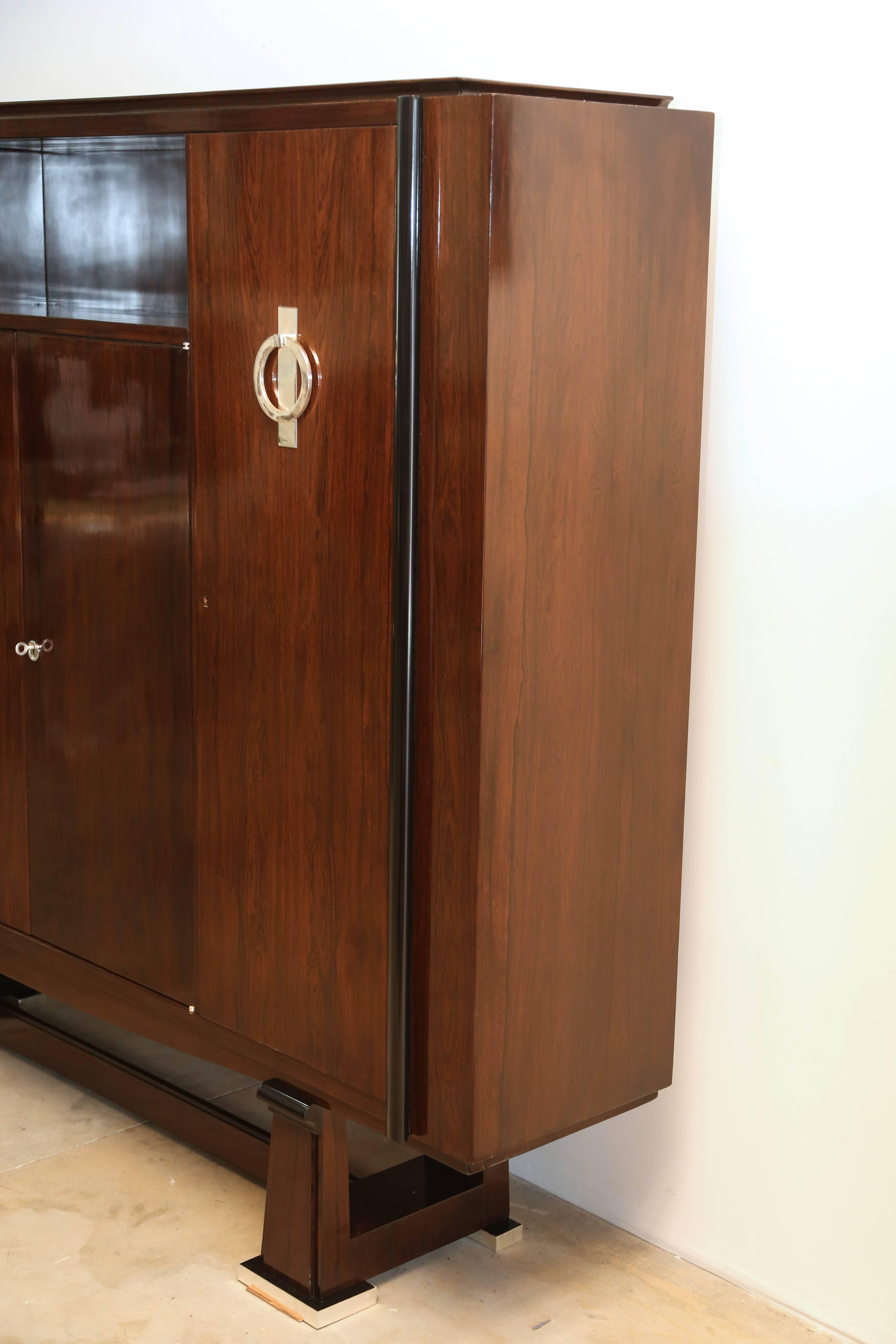 French Art Deco Cabinet in Rosewood Palissander In Good Condition For Sale In Miami, FL