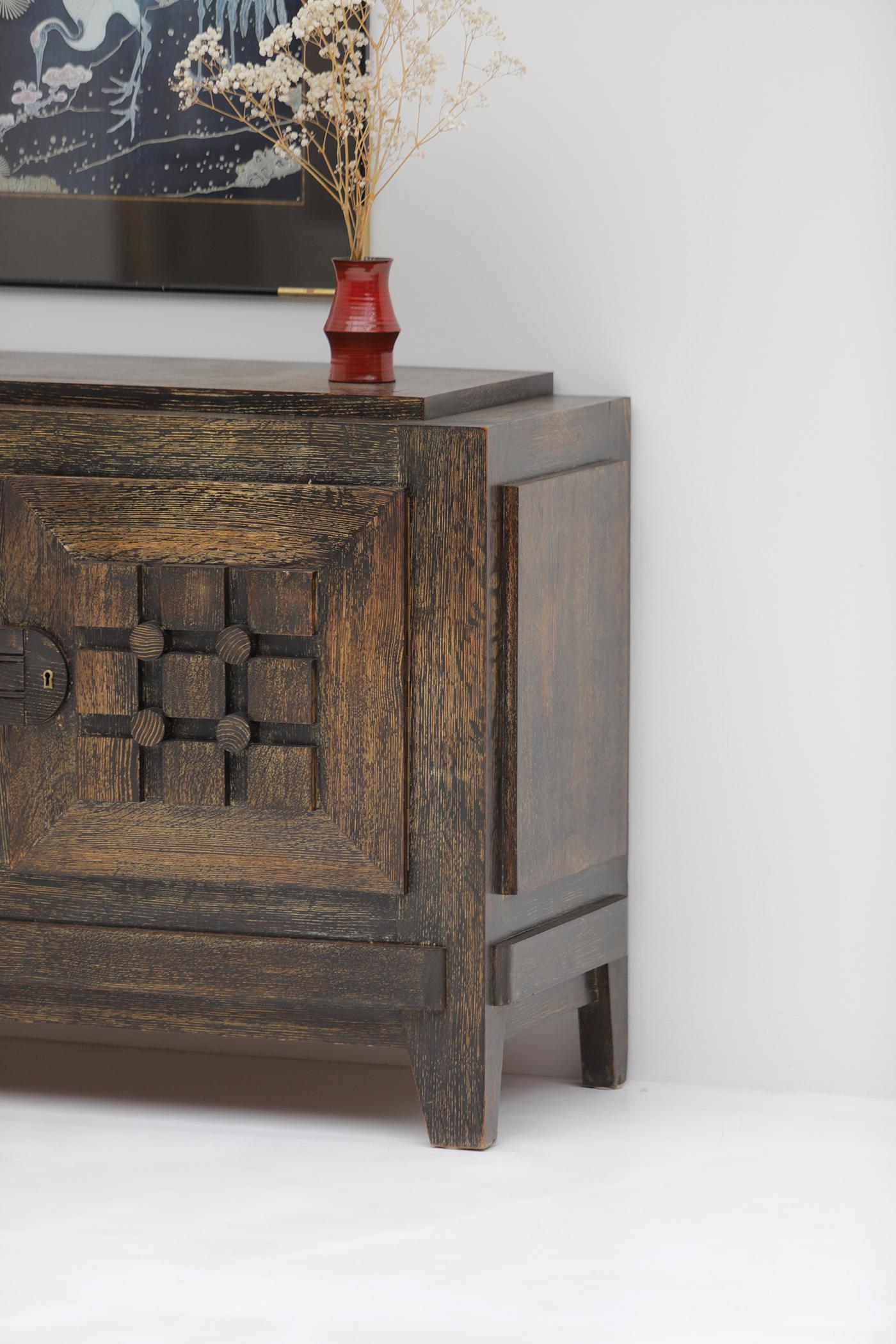 Wood French Art Deco cabinet with graphic patterned doors 1940s, brutalist For Sale