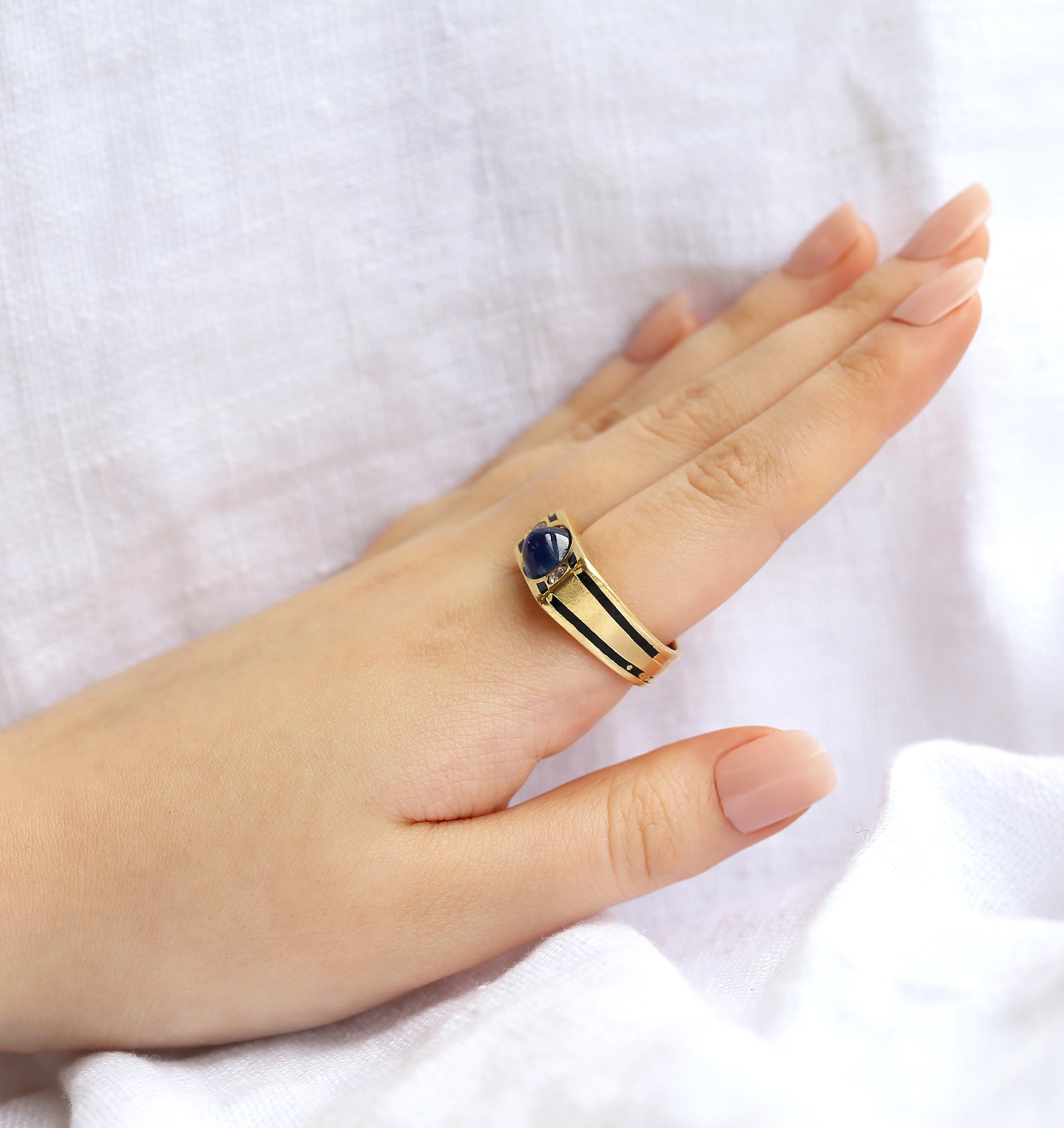 Women's or Men's French Art Deco Cabochon Sapphire and Diamond Three-Stone Ring For Sale