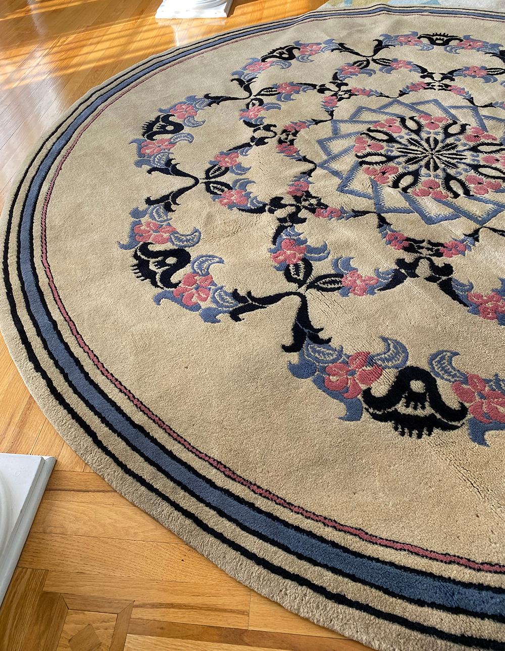 French Art Deco Carpet by Leleu In Good Condition For Sale In Bridgewater, CT