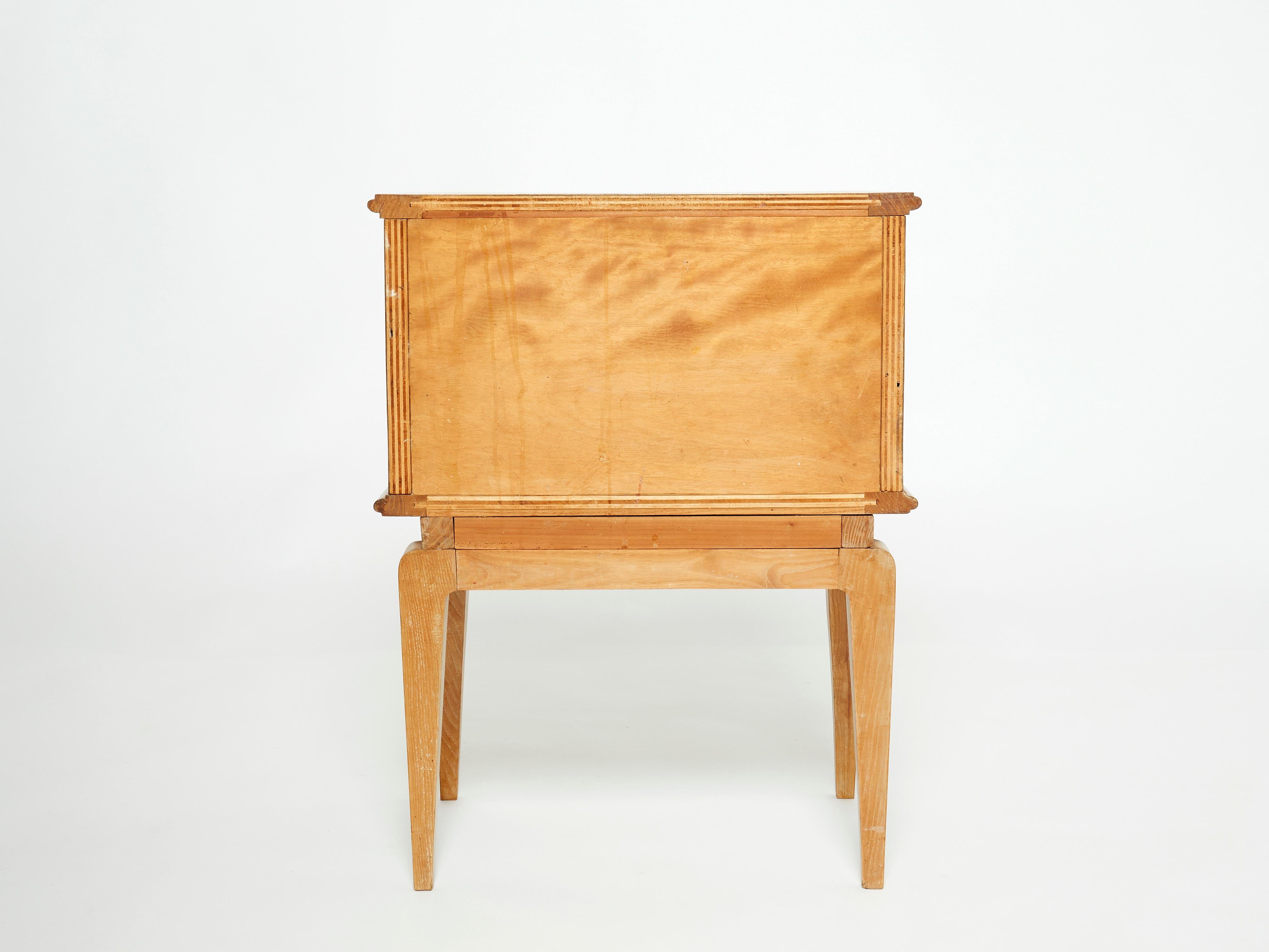 French Art Deco Carved Ash Wood Nightstand, 1940s For Sale 2