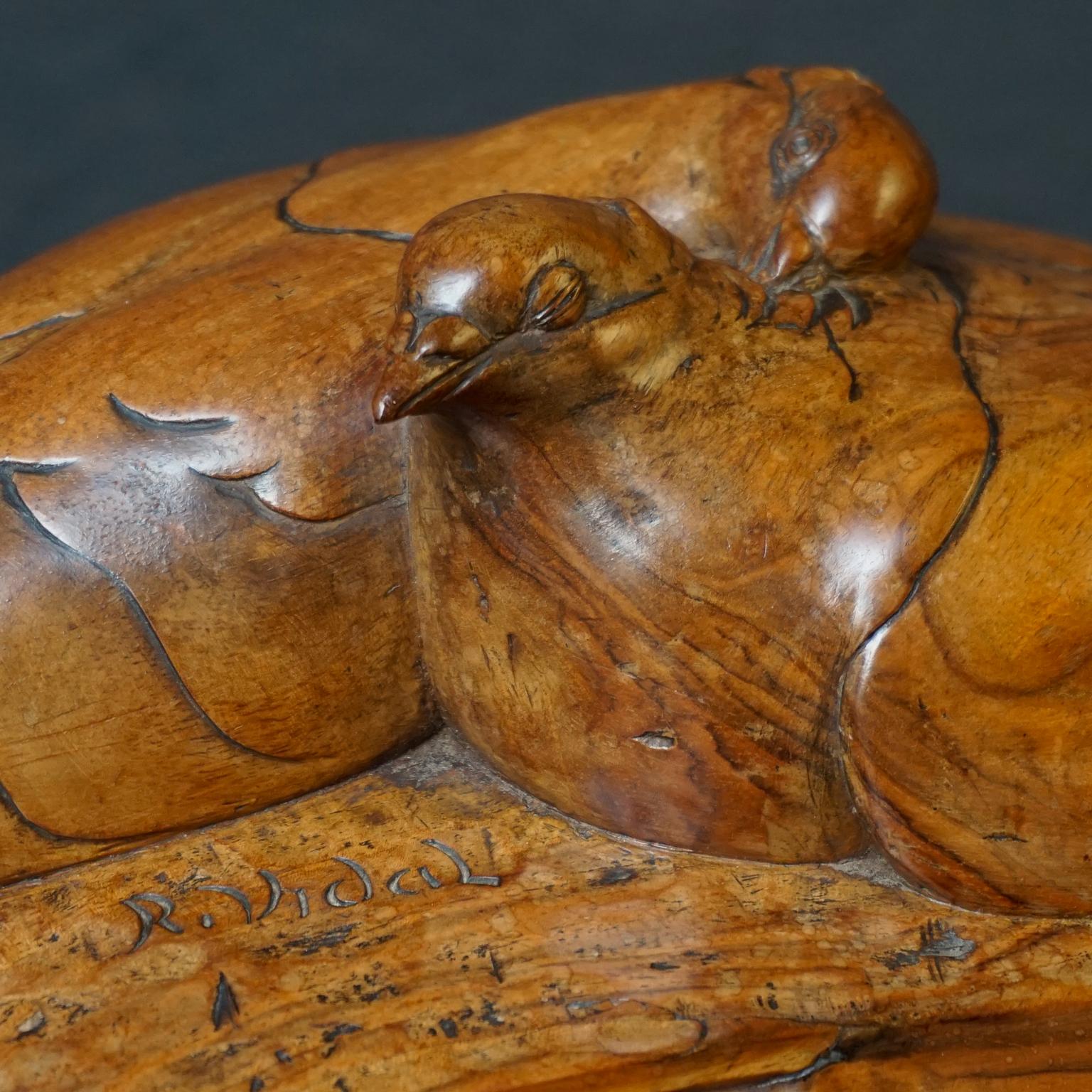 French Art Deco Carved Love Doves Oak, Walnut and Rosewood Box Signed R.Vidal For Sale 2