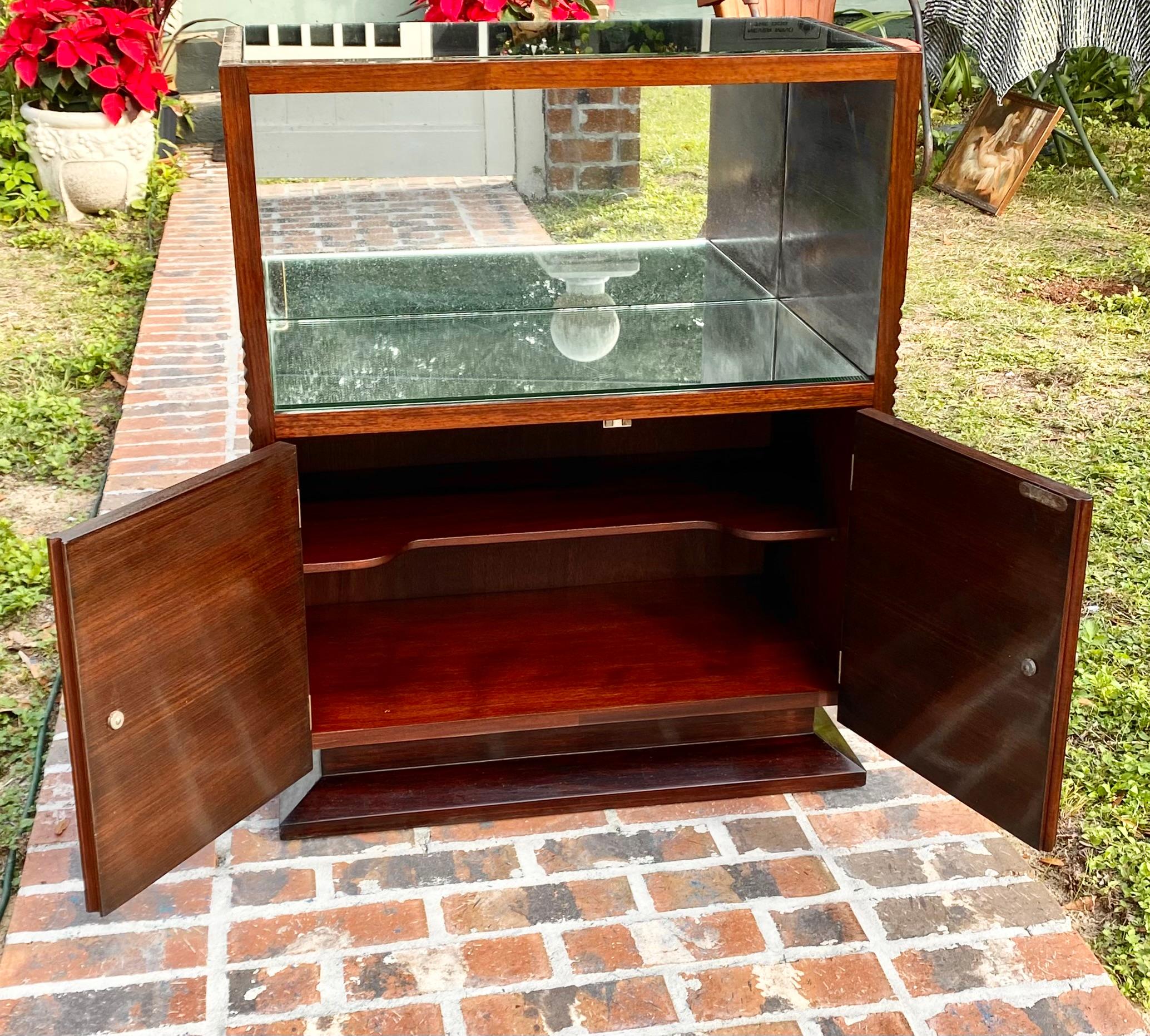 Mid-20th Century French Art Deco Carved Rosewood And Beveled, Mirrored Dry Bar For Sale