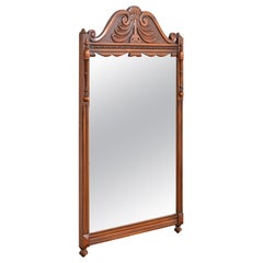 Specchio da parete in noce Art Carved francese di Landstrom, circa anni '40
