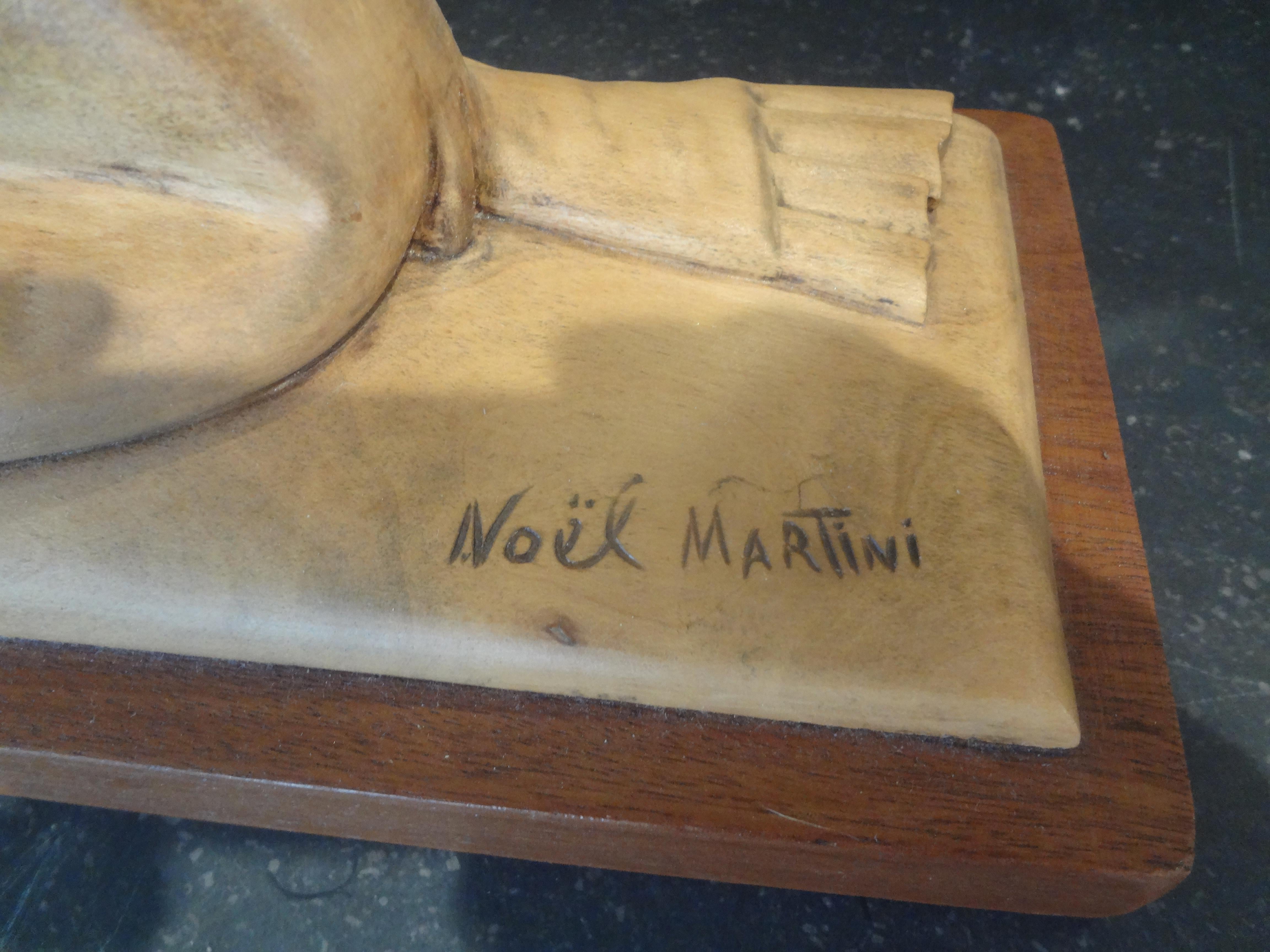 Français Sculpture de morse en Wood Wood Carved, signée Martini en vente