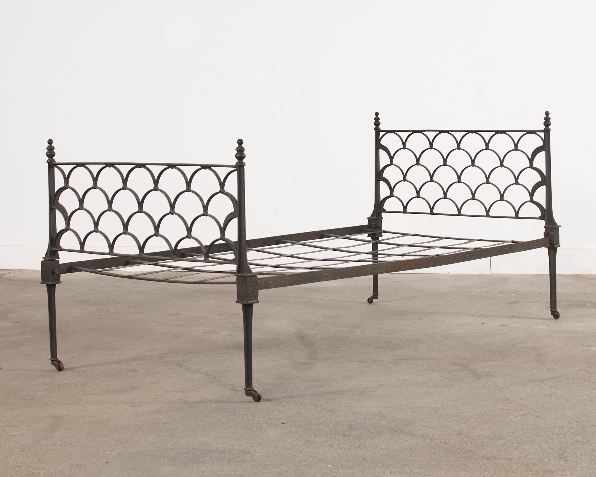 French Art Deco Cast Iron Daybed on Casters In Distressed Condition For Sale In Rio Vista, CA
