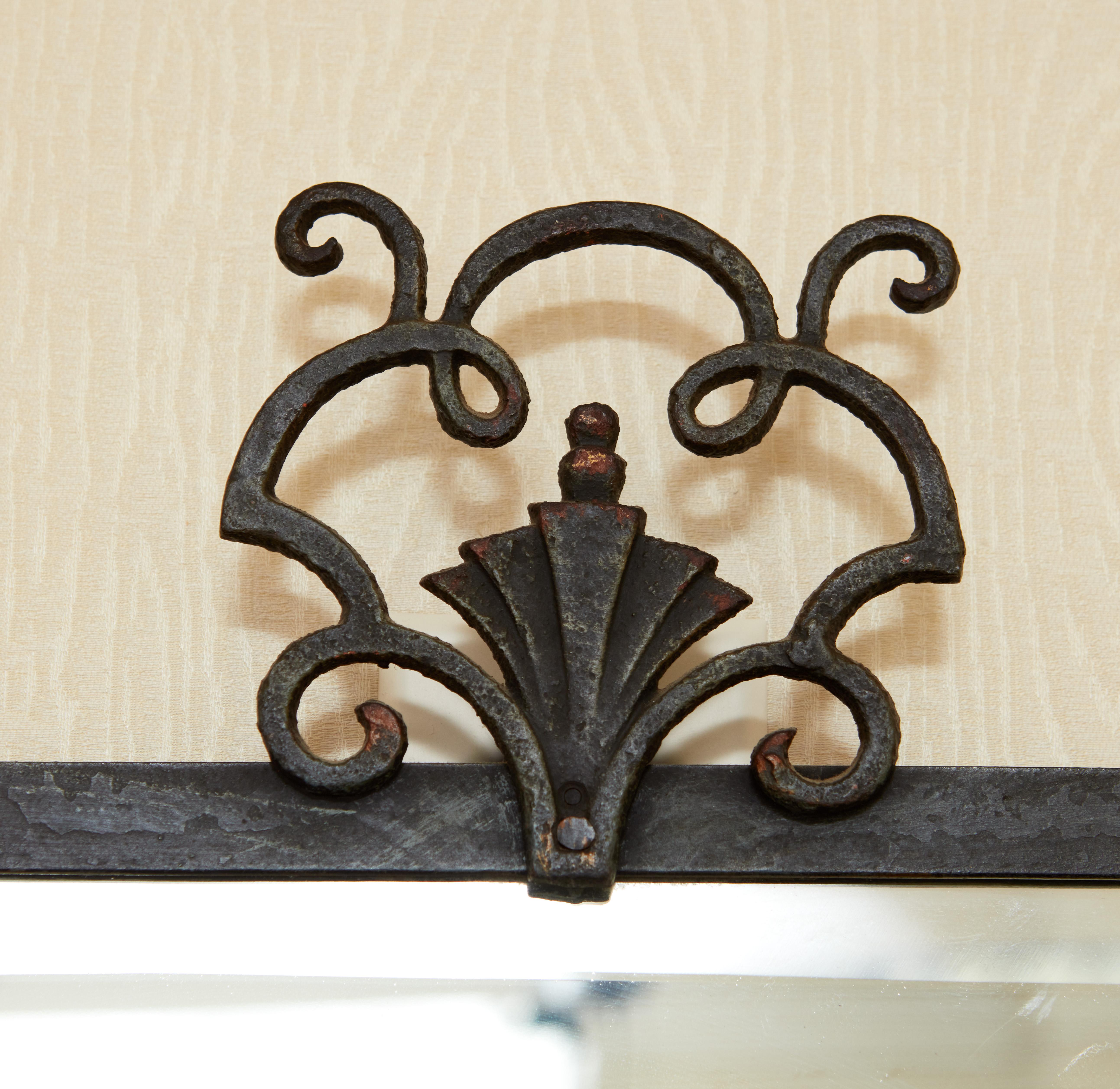 French Art Deco Cast Iron Mirror In Good Condition For Sale In Lyndhurst, NJ