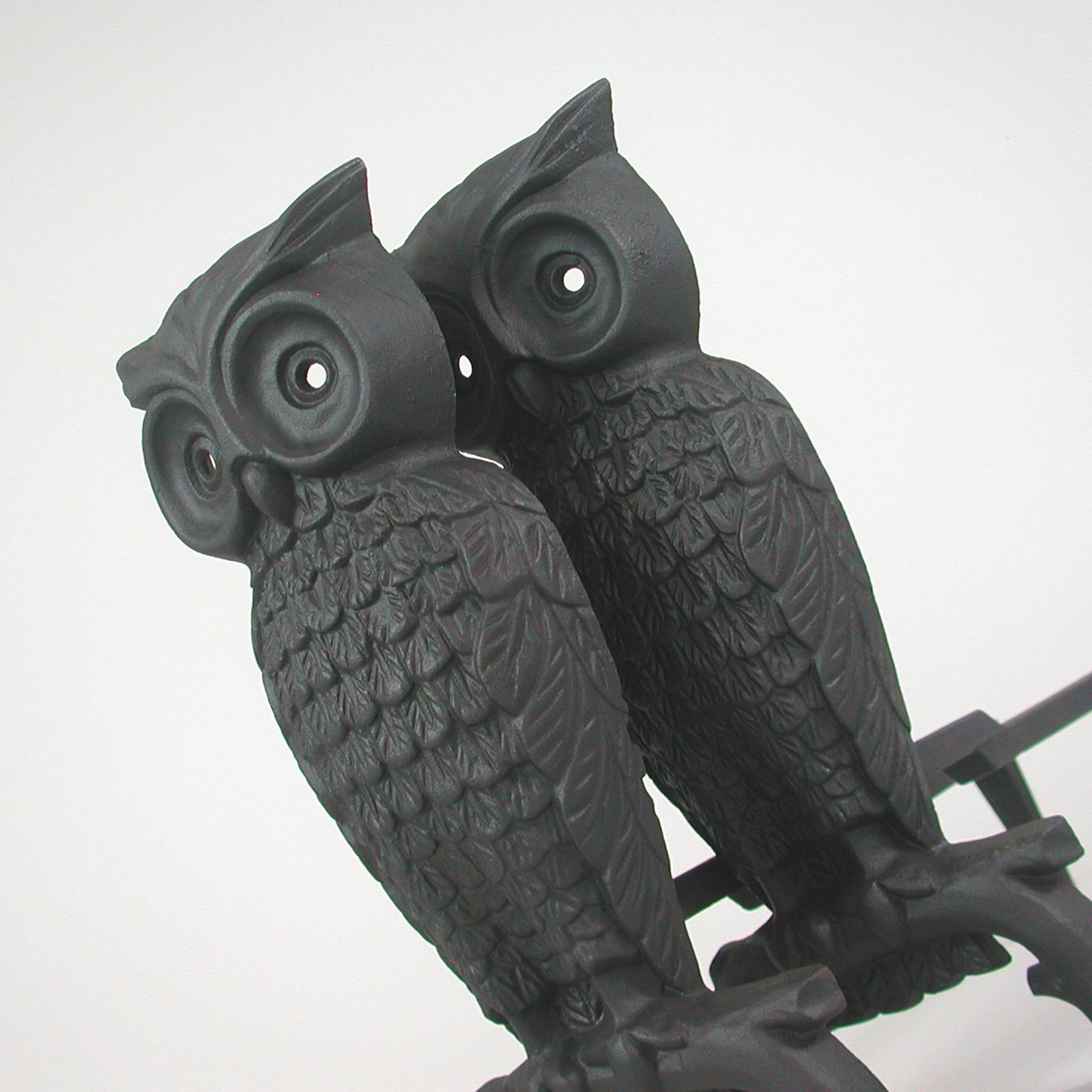 French Art Deco Cast Iron Sculptural Owl Fireplace Andirons, 1930s 5