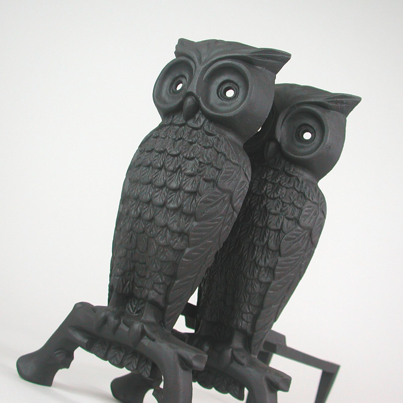 French Art Deco Cast Iron Sculptural Owl Fireplace Andirons, 1930s 6
