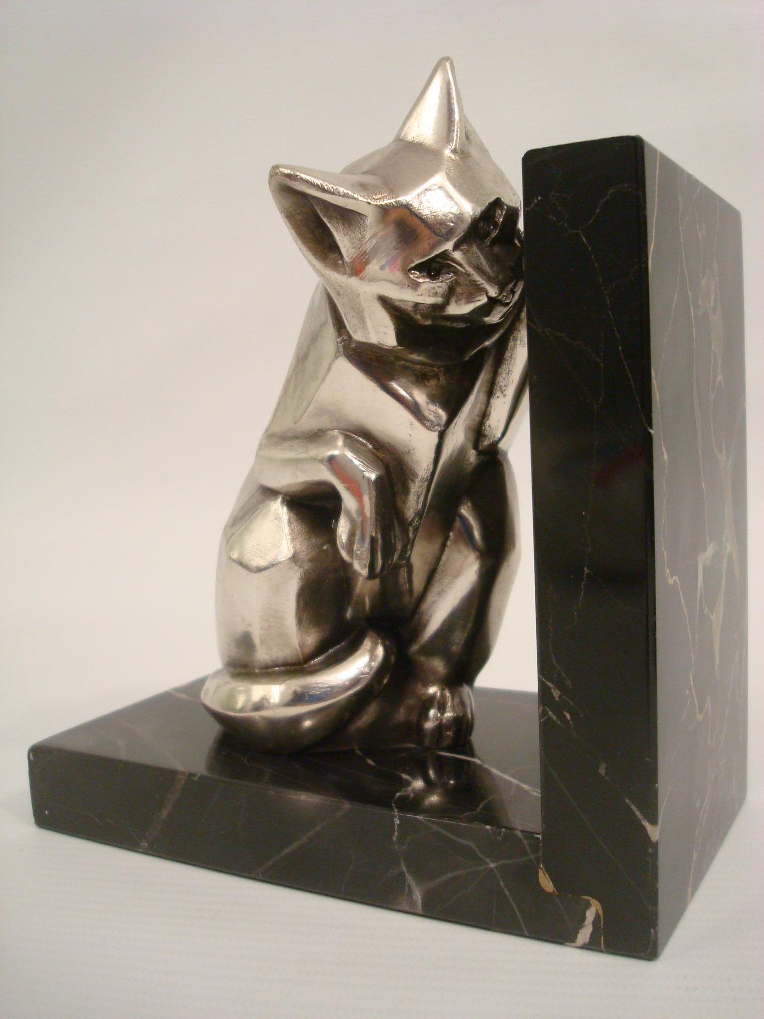 French Art Deco Cat and Bulldog Bookends by Irénée Rochard, 1930 For Sale 5