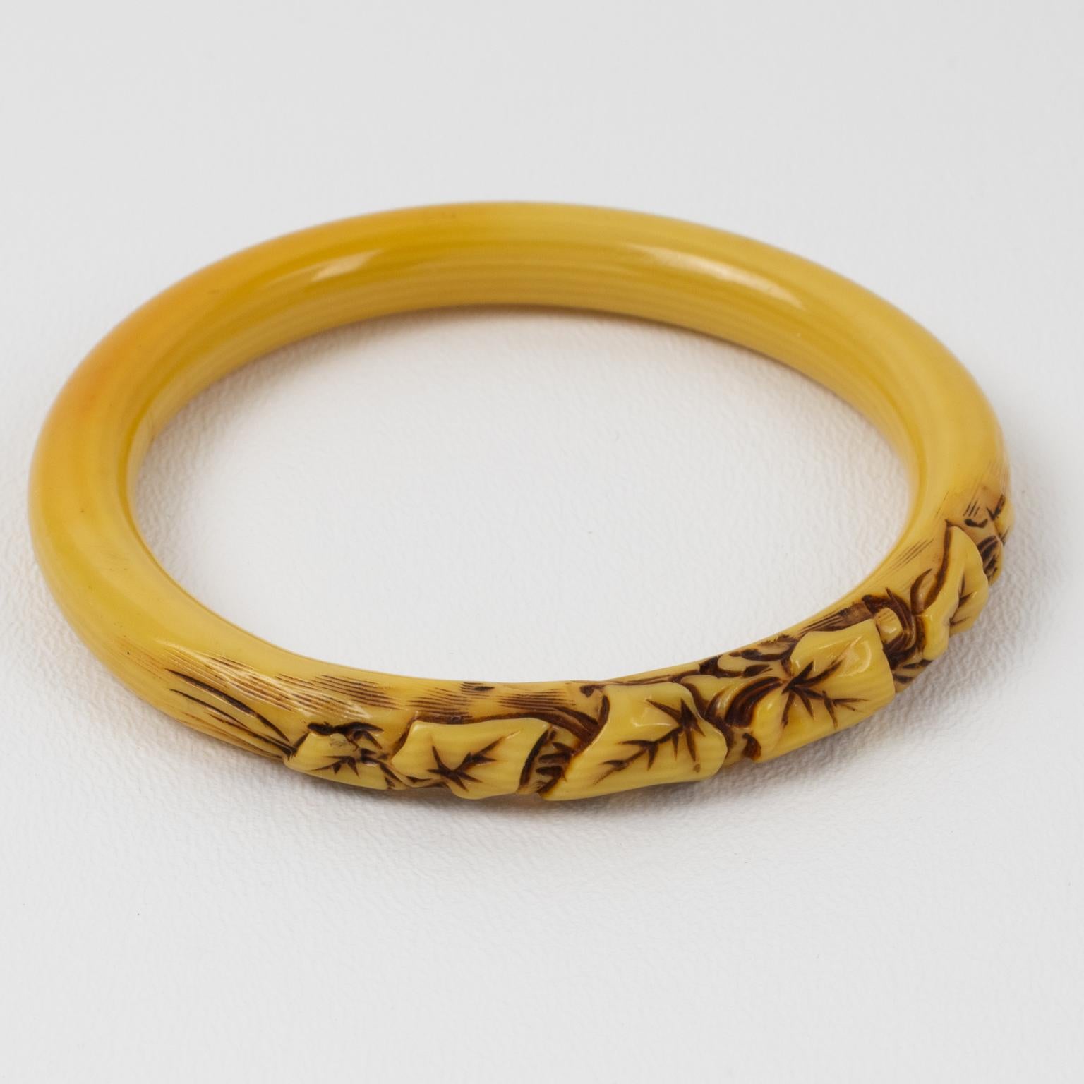 Bracciale Bangle in celluloide con foglie di edera intagliate in vendita 1