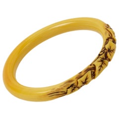 French Art Deco Celluloid Bracelet Bangle with Carved Ivy Leaves