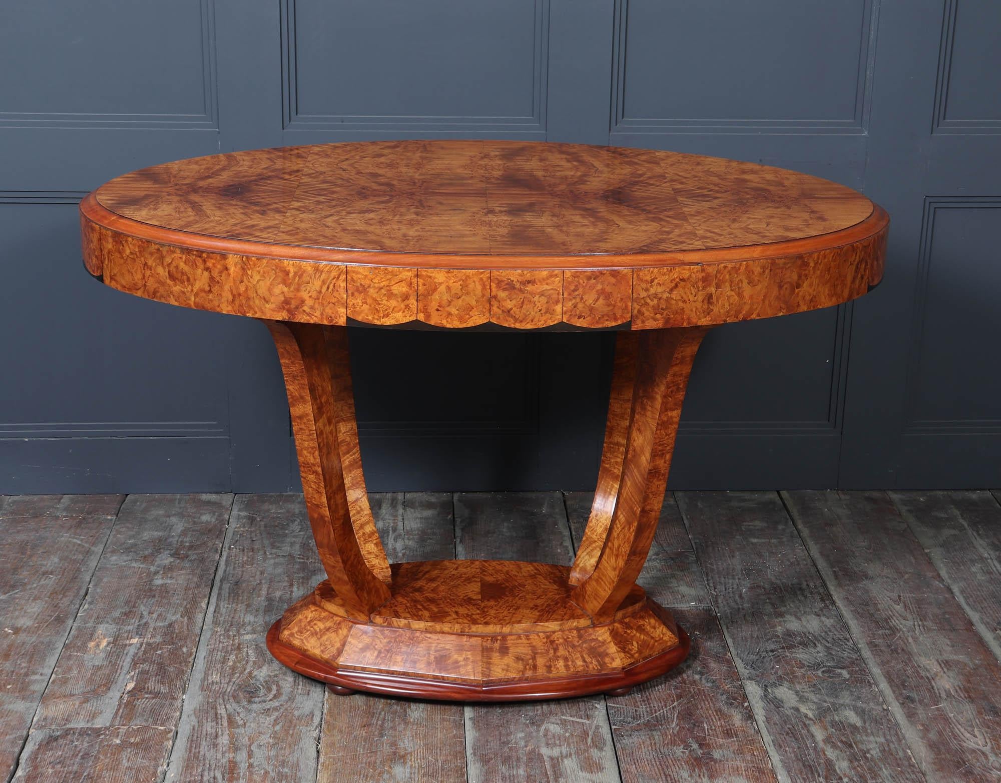 Mesa de centro francesa Art Déco en Amboyna c1925 Francés en venta