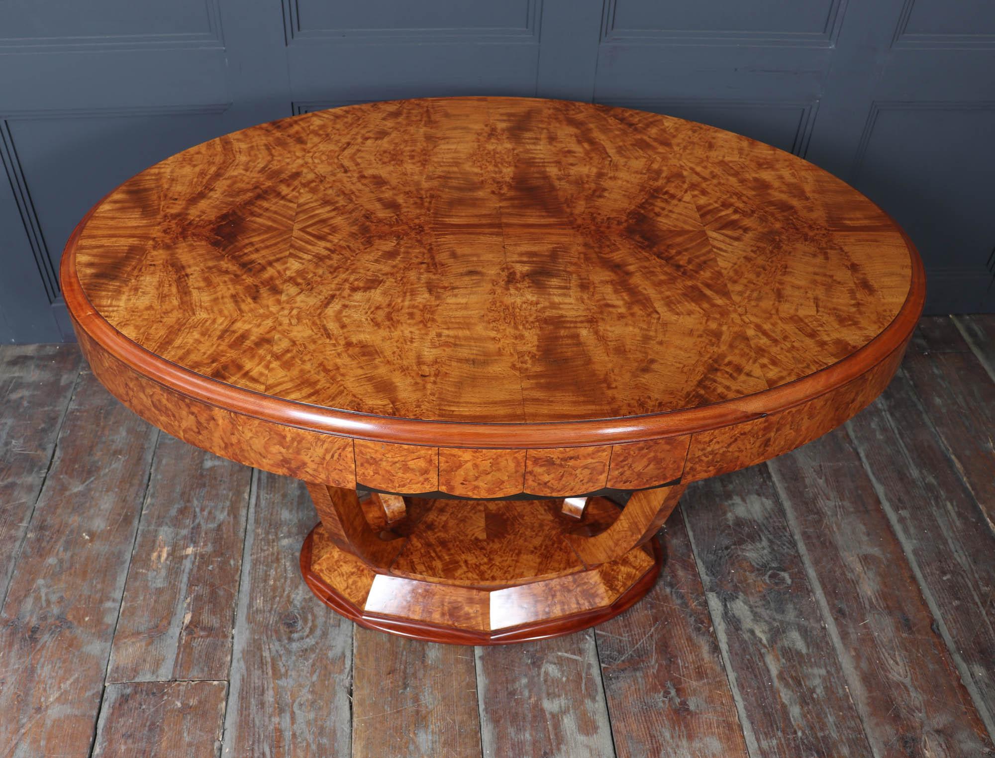 Mesa de centro francesa Art Déco en Amboyna c1925 en Bueno estado para la venta en Paddock Wood Tonbridge, GB