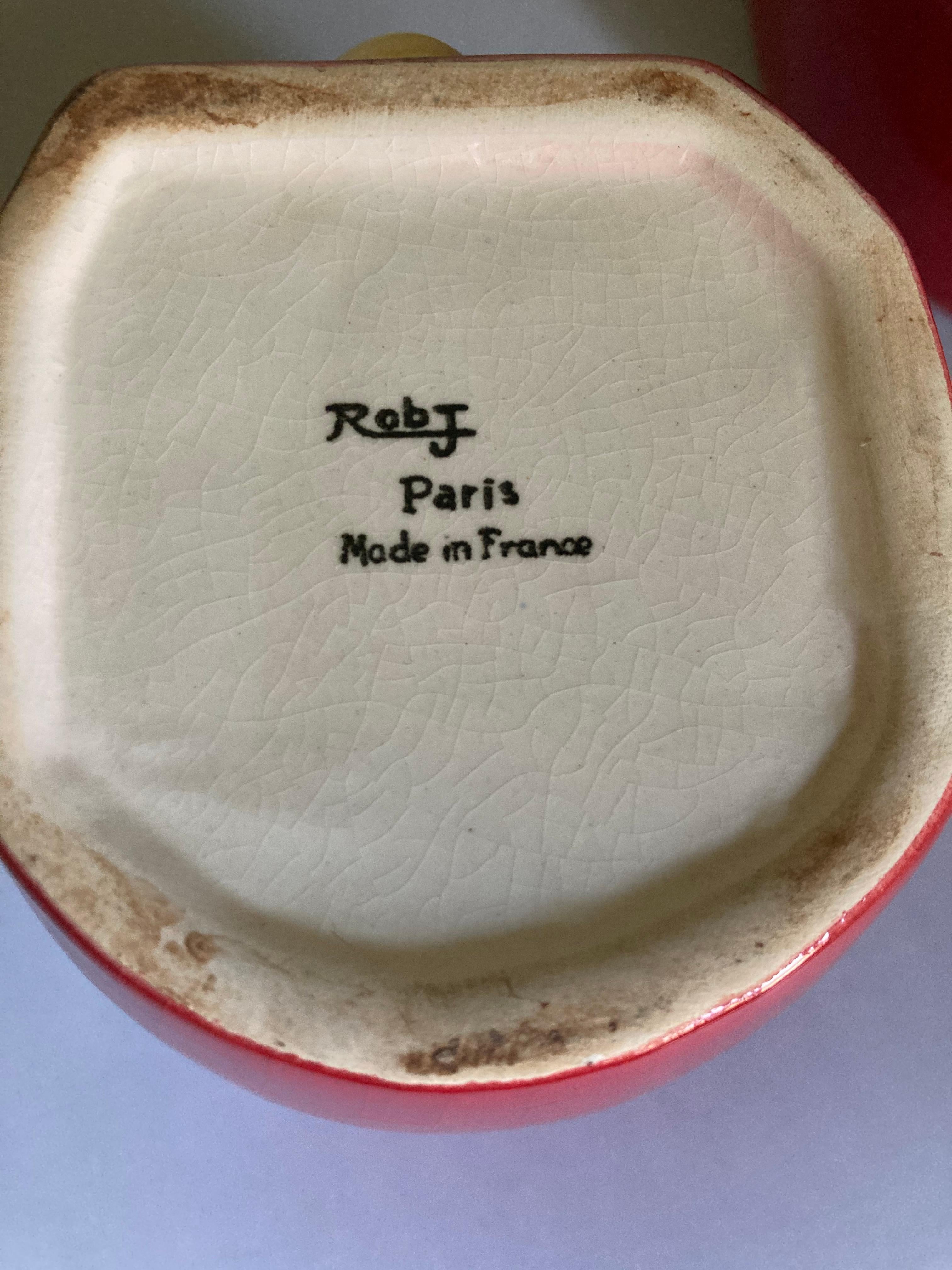 Début du 20ème siècle Bonbonniere en céramique Art déco française par ROBJ, Paris. en vente