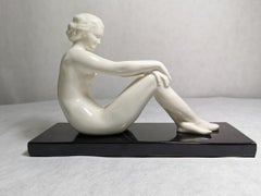 Art Decò French Ceramic Craquelè Statue, 1930