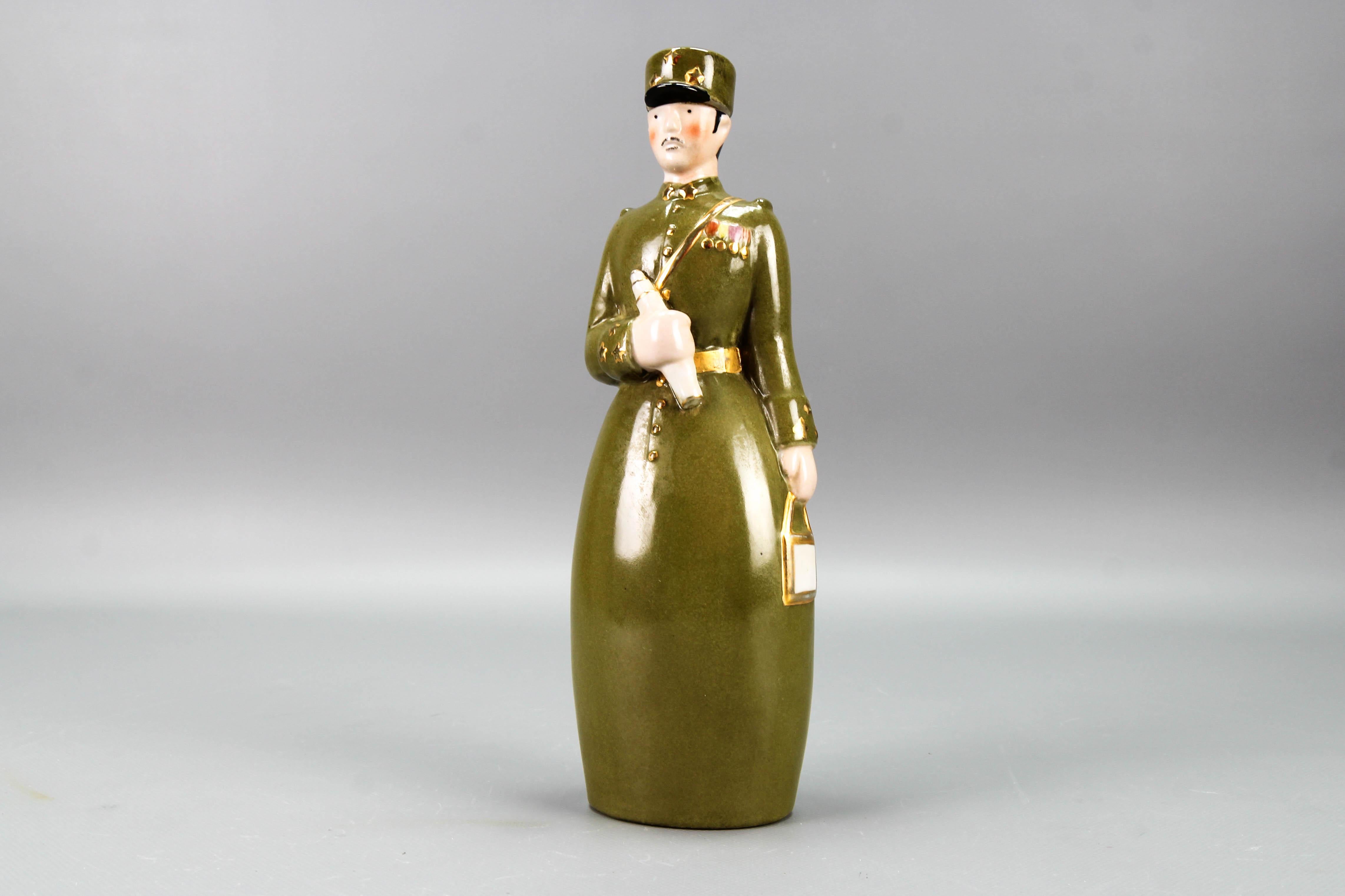  French Art Deco Ceramic Figural Bottle Brigadier General by Robj Paris, 1920s 5