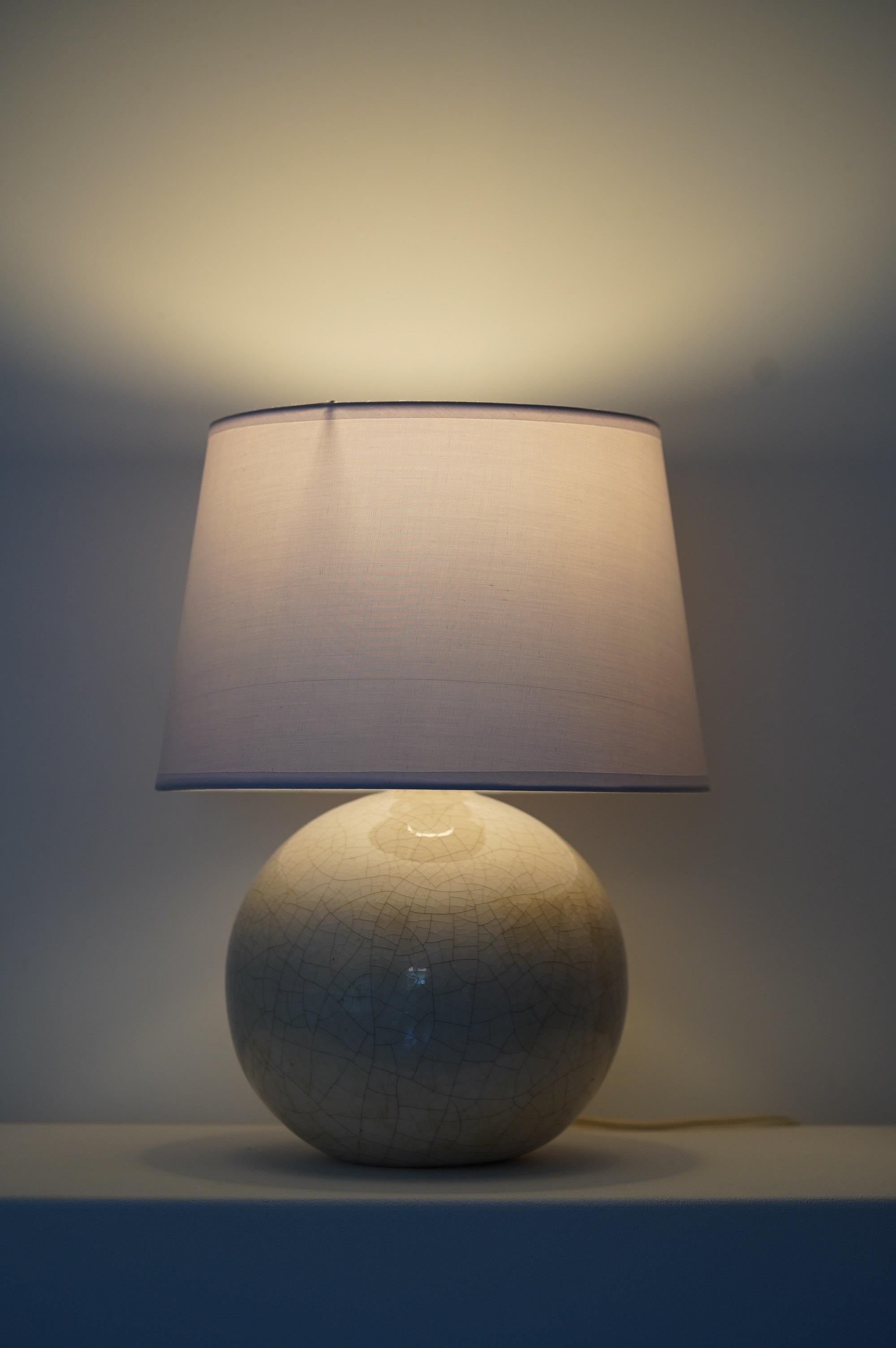 French Art Deco Ceramic Table Lamp in the style of Jean Besnard & J.E. Ruhlmann In Fair Condition In La Teste De Buch, FR