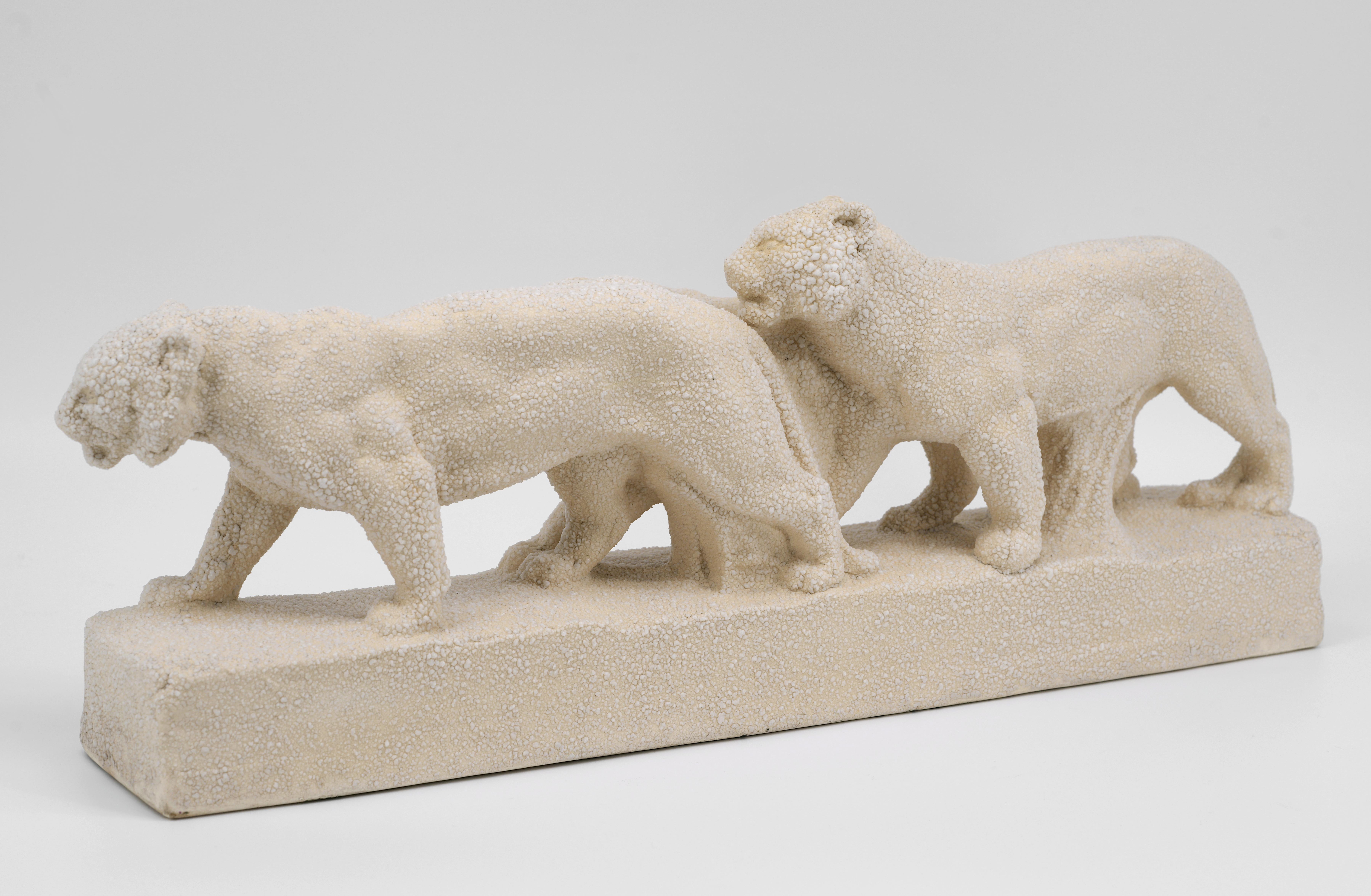 Milieu du XXe siècle Tigres en céramique Art Déco français, années 1930 en vente
