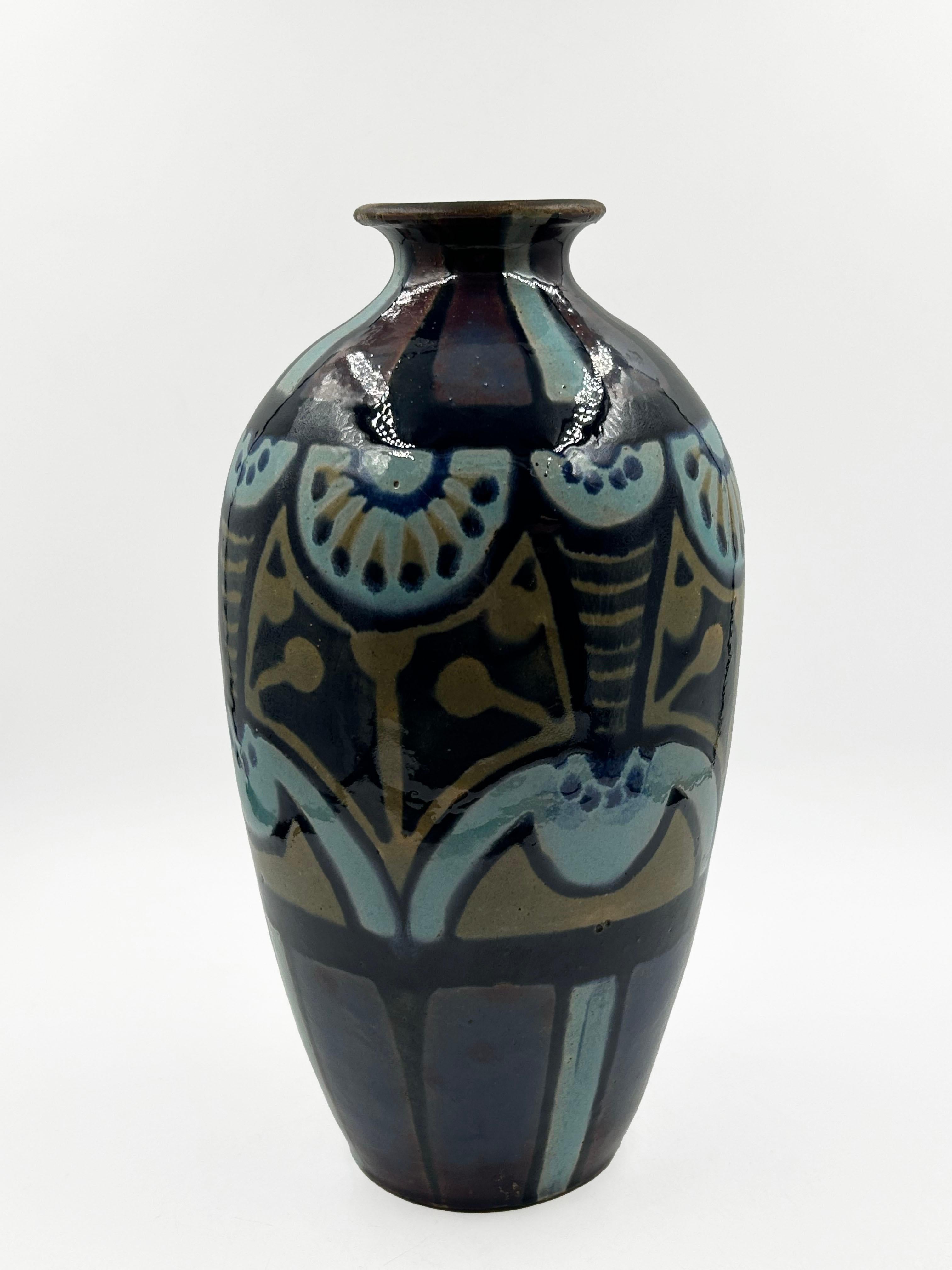 Altro Vaso in ceramica Art Déco francese di E. Béchard, Annecy, 1925-1935 ca. in vendita