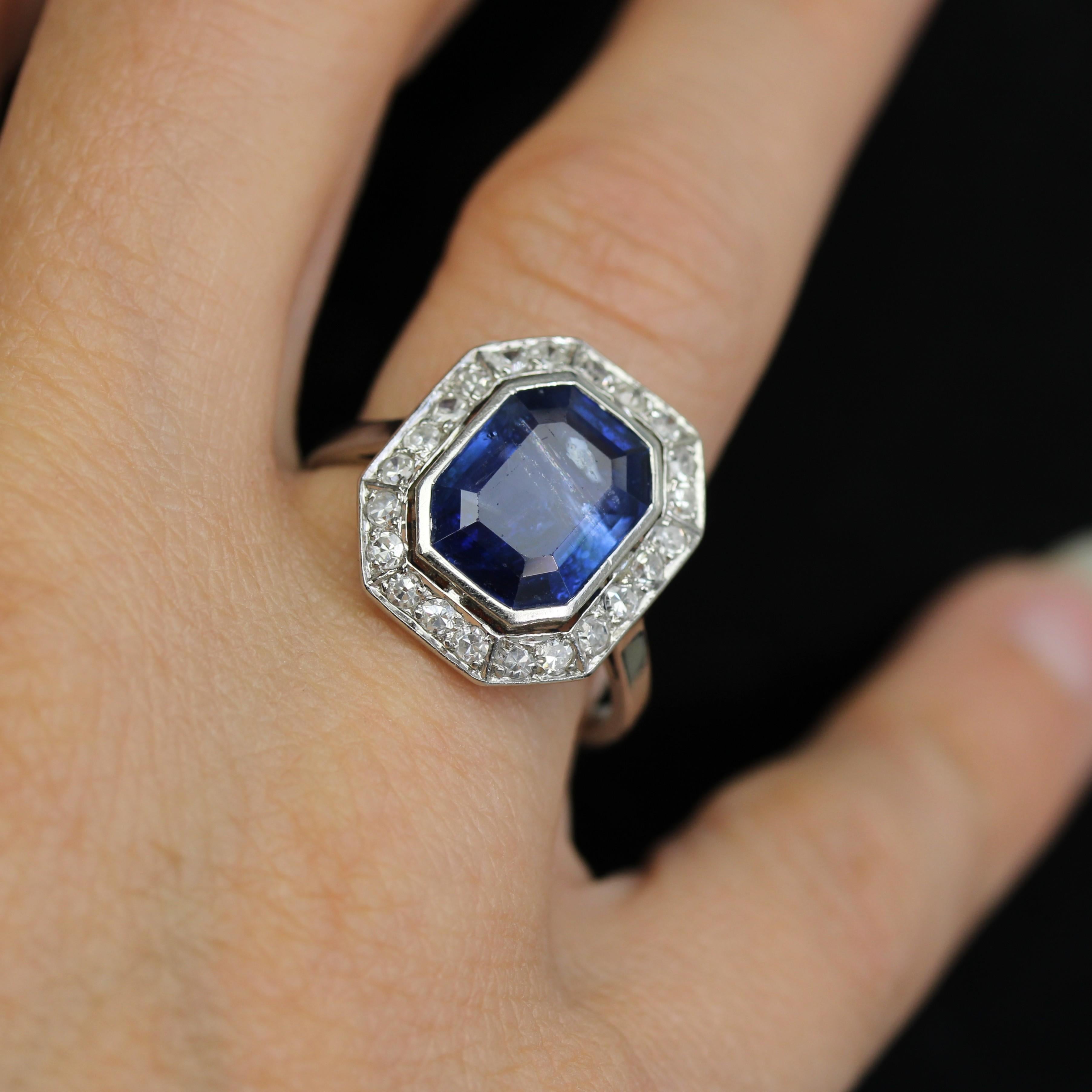 French Art Deco Certified No Heat Burmese Sapphire Diamonds Platinum Ring For Sale 2