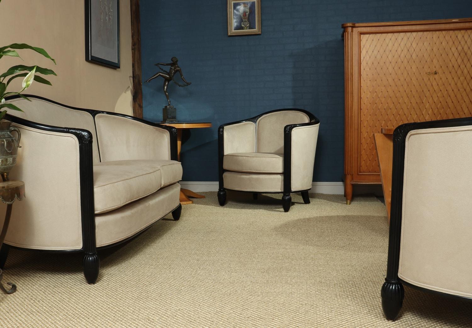 French Art Deco chairs and sofa by Paul Follot, circa 1920
A pair of chairs and sofa in ebonized solid oak with reeded front leg and carved detail, the suite has been fully upholstered in faux suede that is stain resistant and crib 5 standard, the