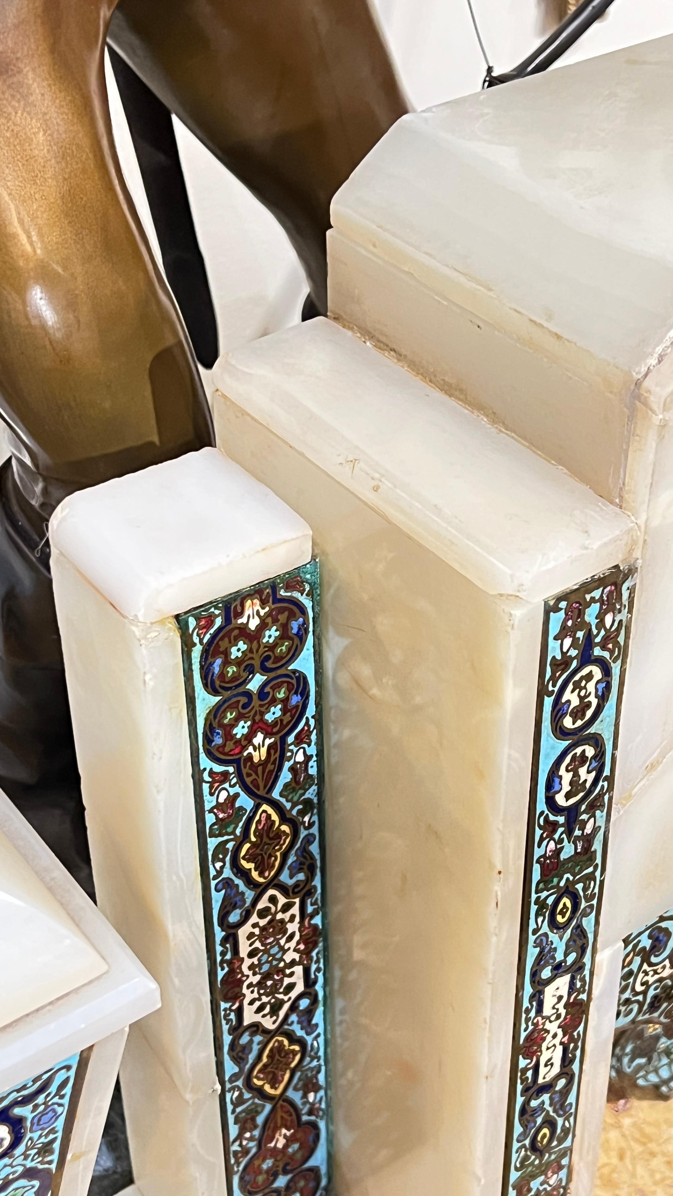 French Art Deco Champleve Enameled Bronze and Onyx Mantel Clock and Obelisks Set For Sale 7