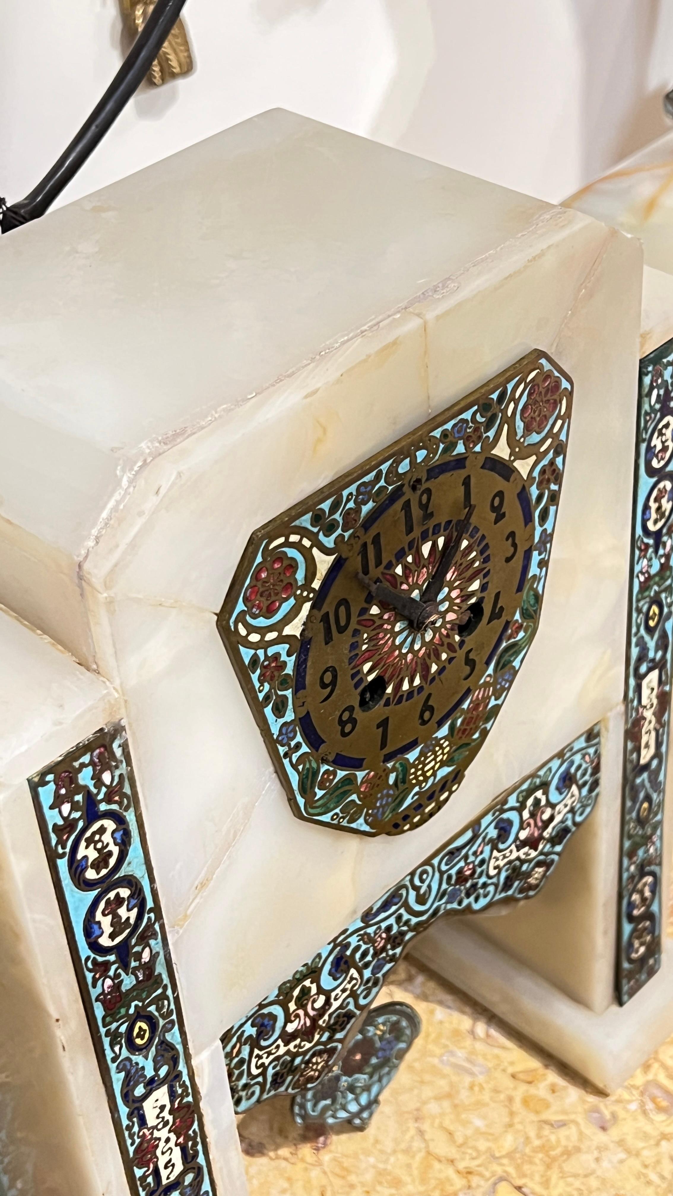 French Art Deco Champleve Enameled Bronze and Onyx Mantel Clock and Obelisks Set For Sale 8