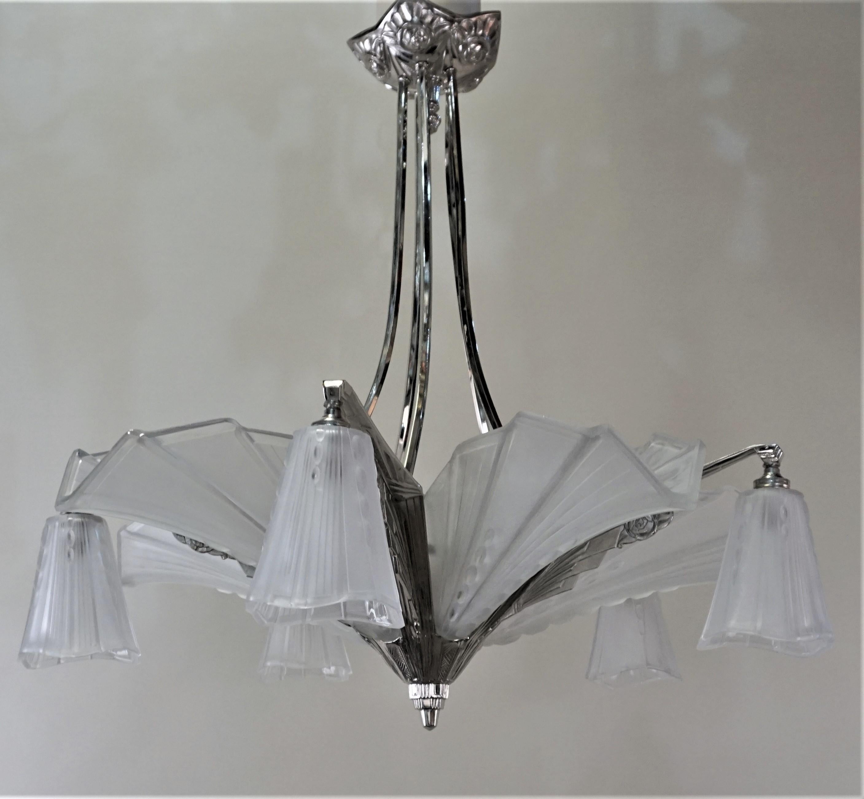 Pair of French Art Deco Chandeliers by Atelier E.J.G 5
