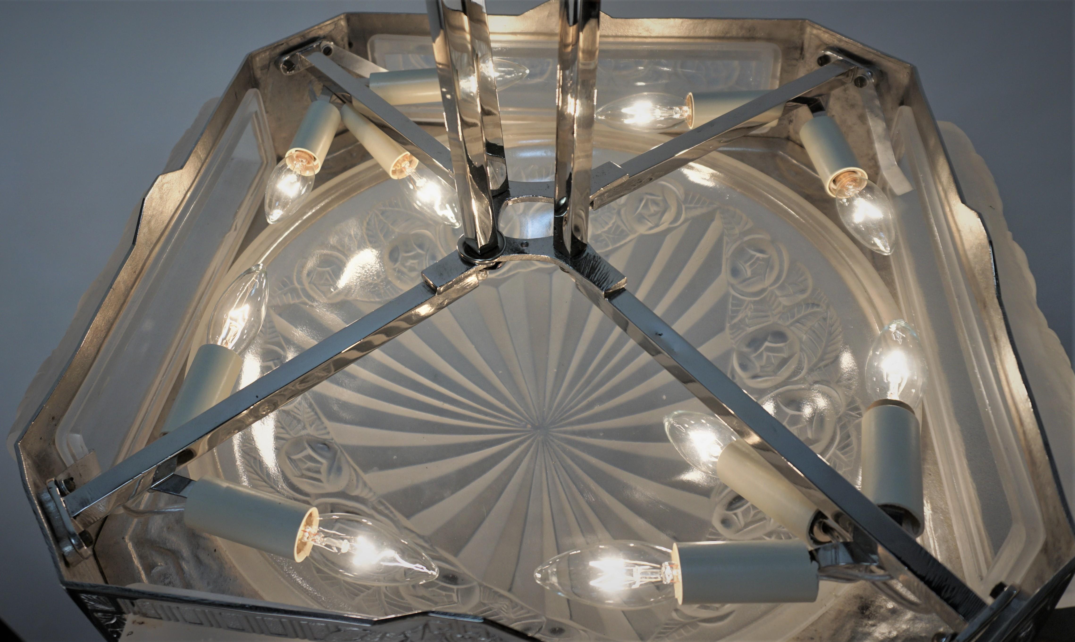 French Art Deco Chandelier by Degue 2